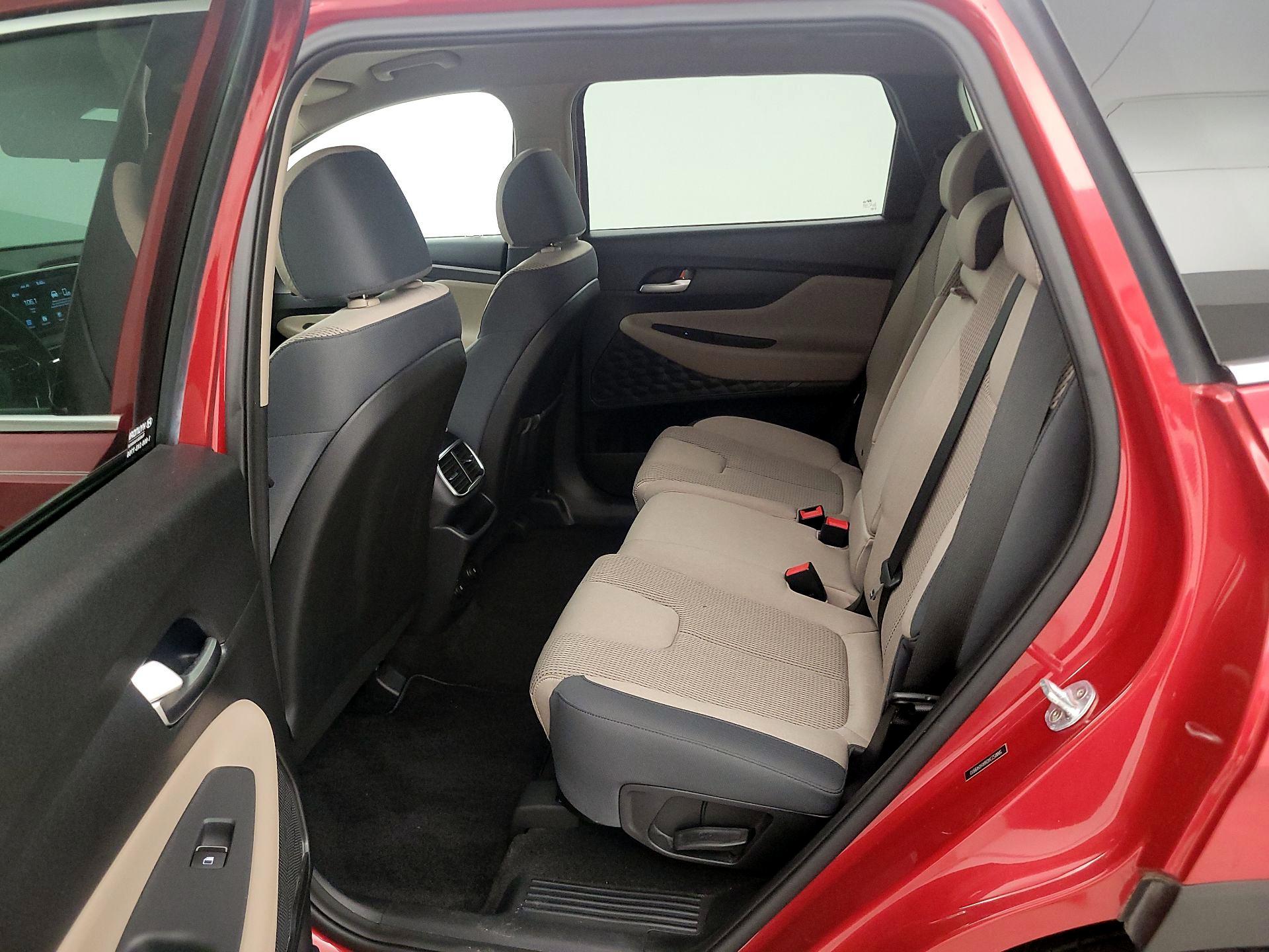 Thumbnail: 2019 Hyundai Santa Fe - 19