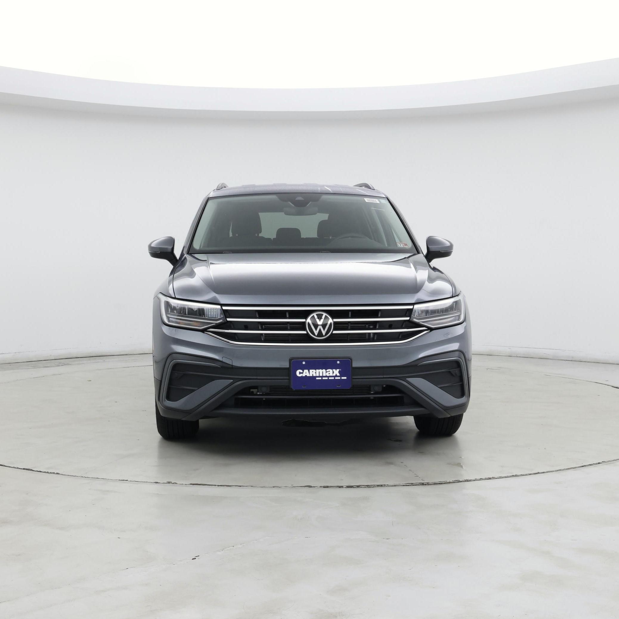 Thumbnail: 2023 Volkswagen Tiguan - 5