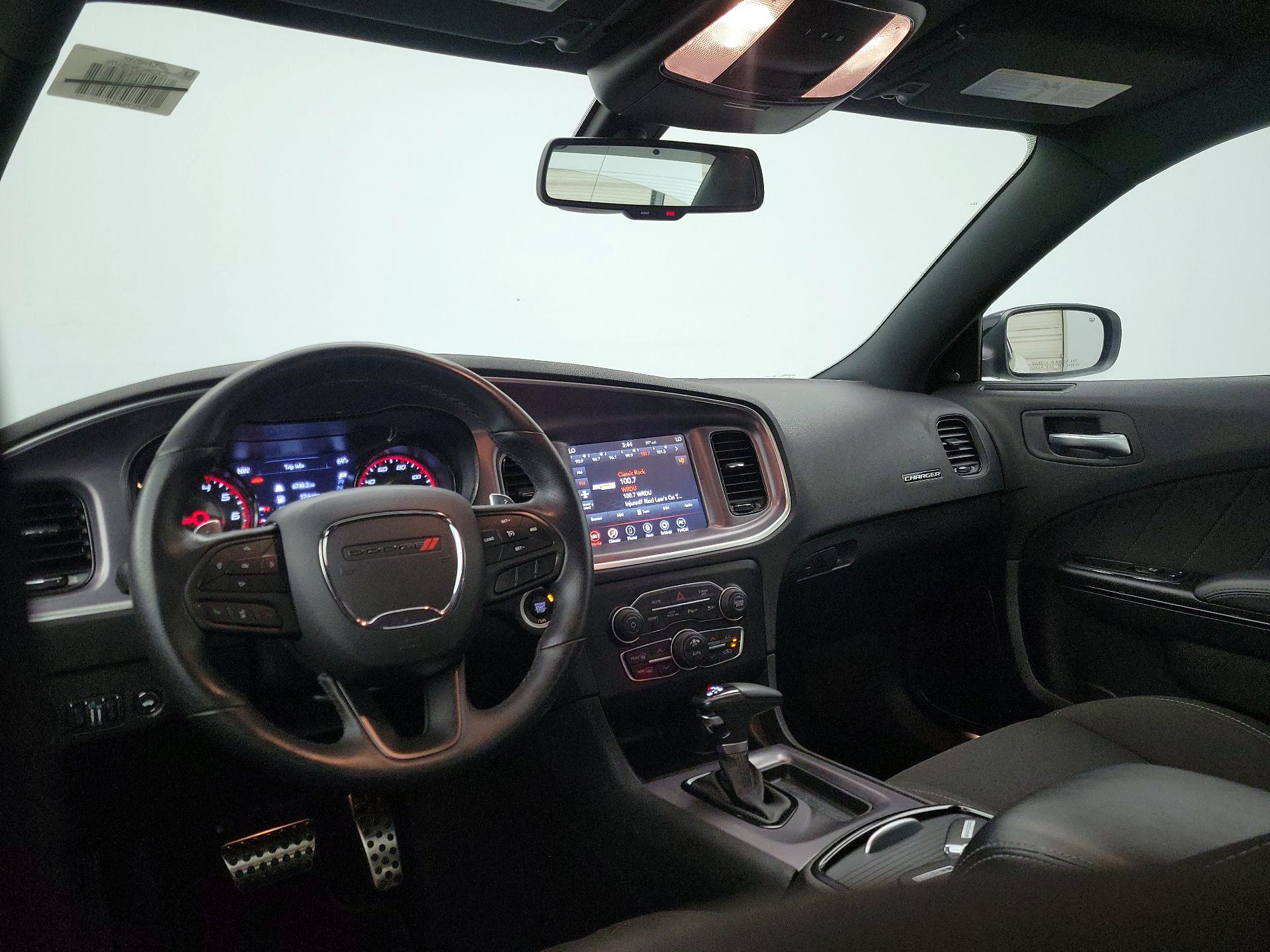 Thumbnail: 2022 Dodge Charger - 9