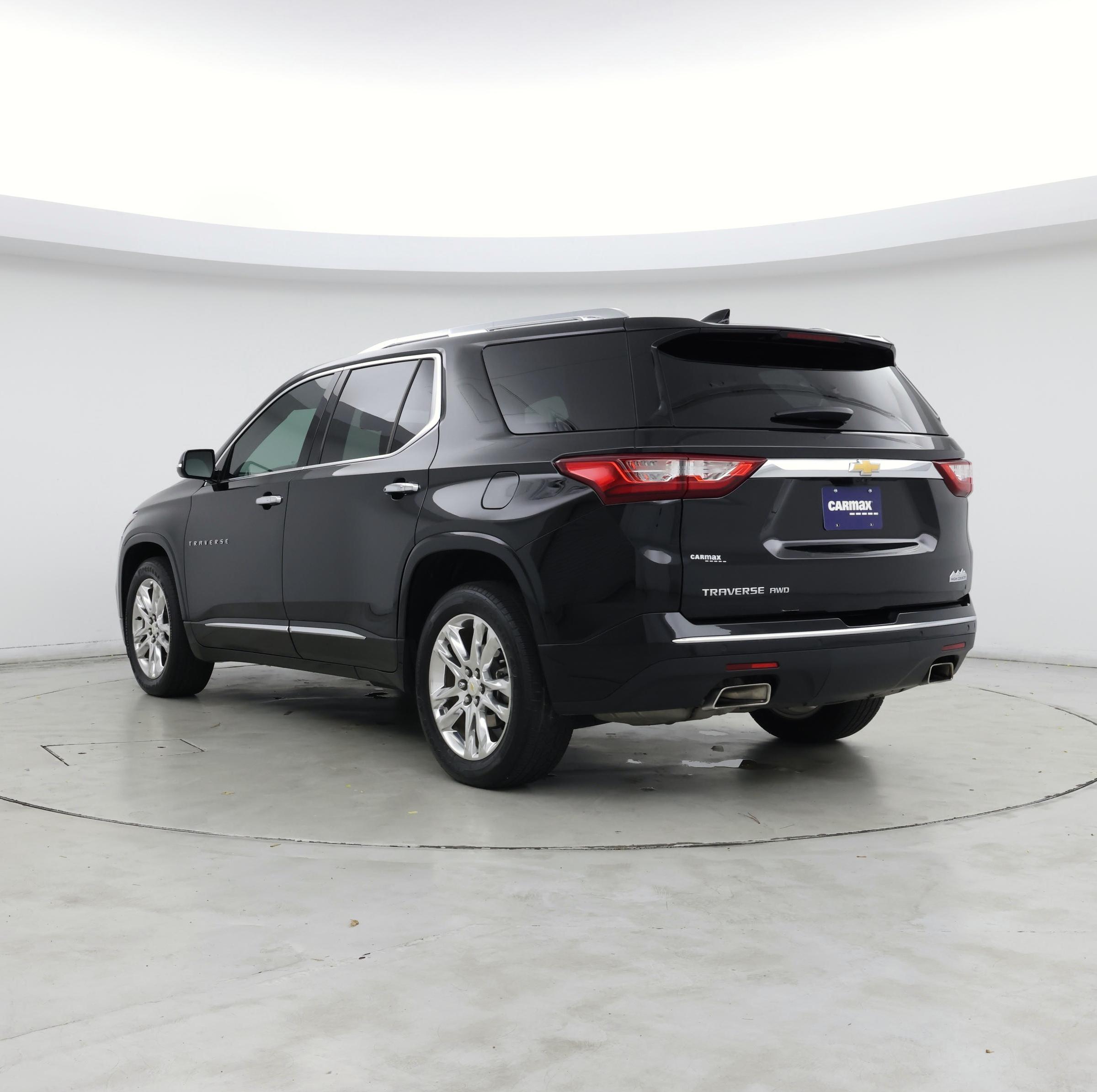 Thumbnail: 2018 Chevrolet Traverse - 2