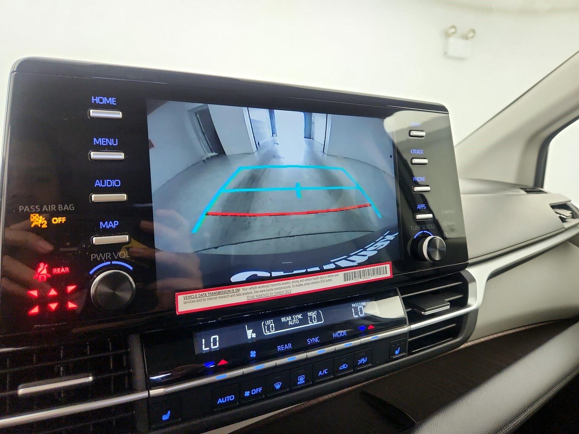 Thumbnail: 2024 Toyota Sienna - 14