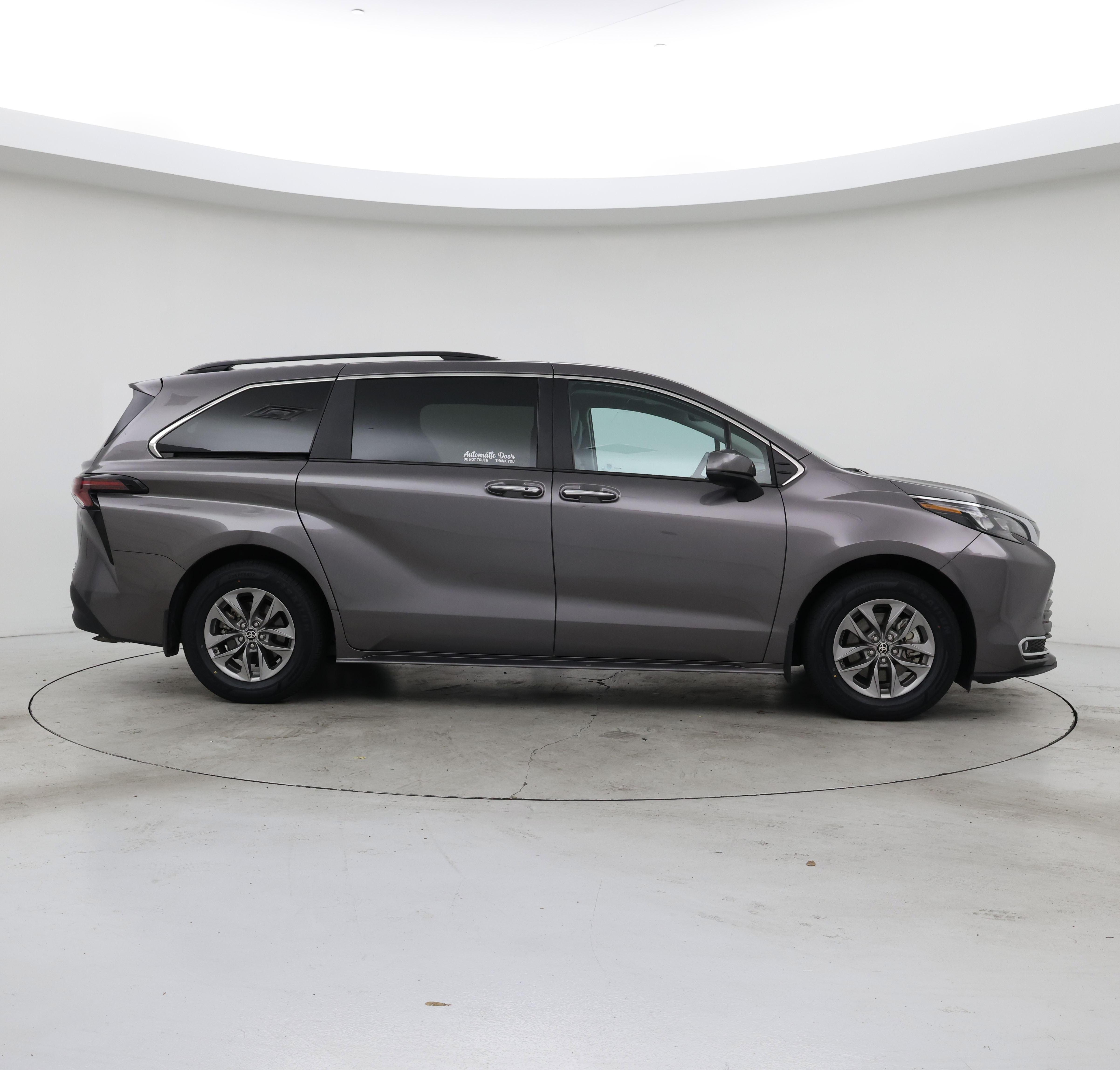 Thumbnail: 2024 Toyota Sienna - 7