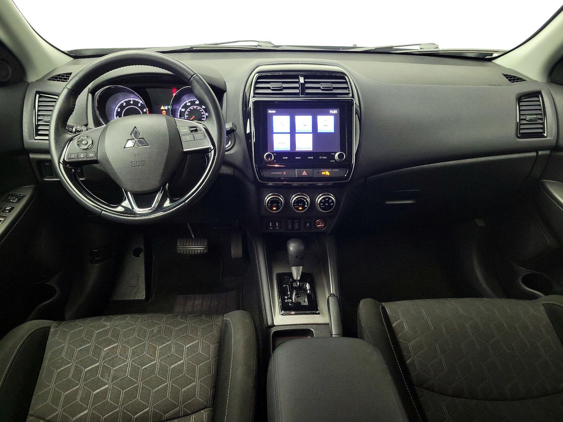 Thumbnail: 2021 Mitsubishi Outlander Sport - 9