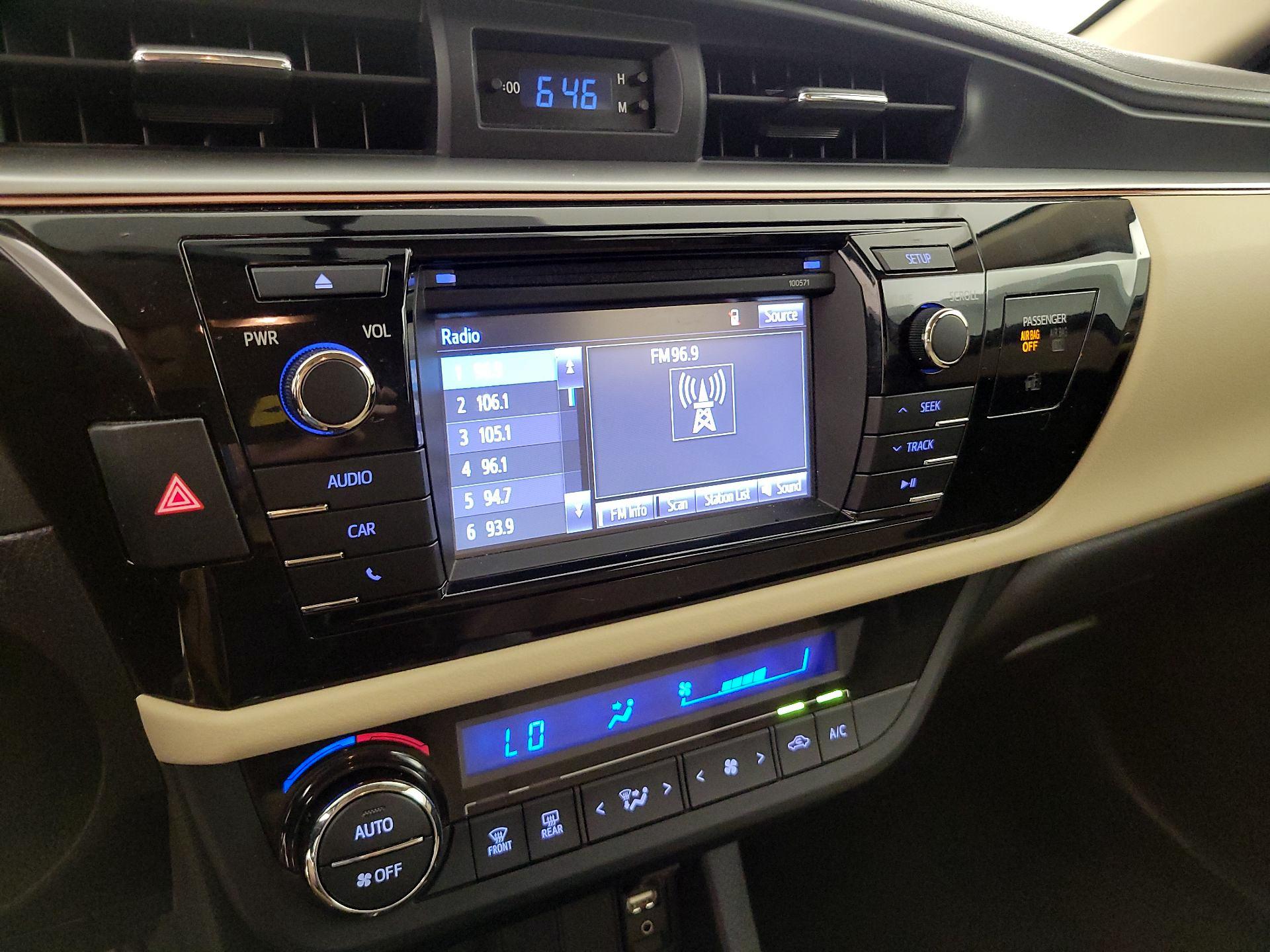 Thumbnail: 2016 Toyota Corolla - 15