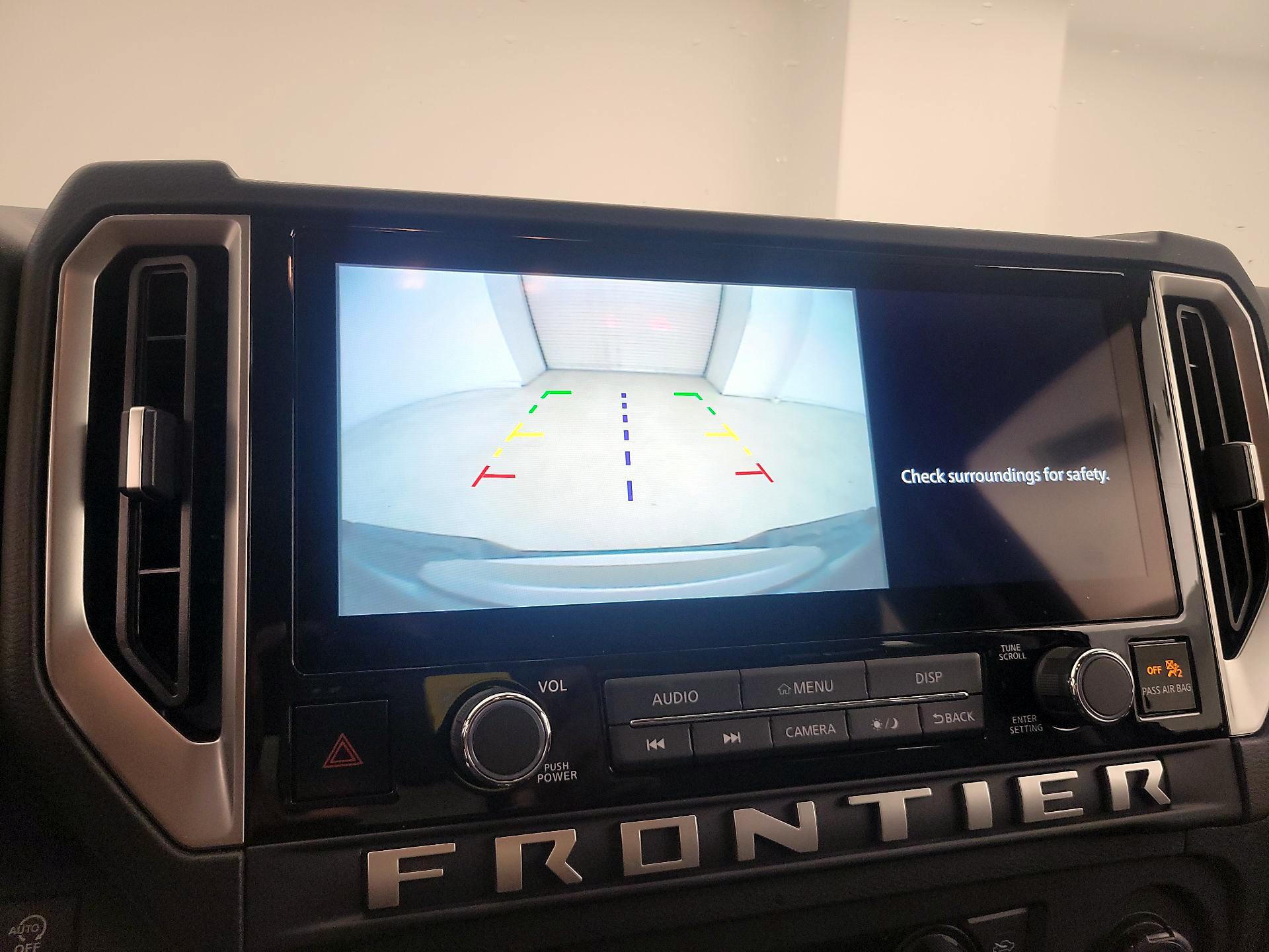 Thumbnail: 2025 Nissan Frontier - 14