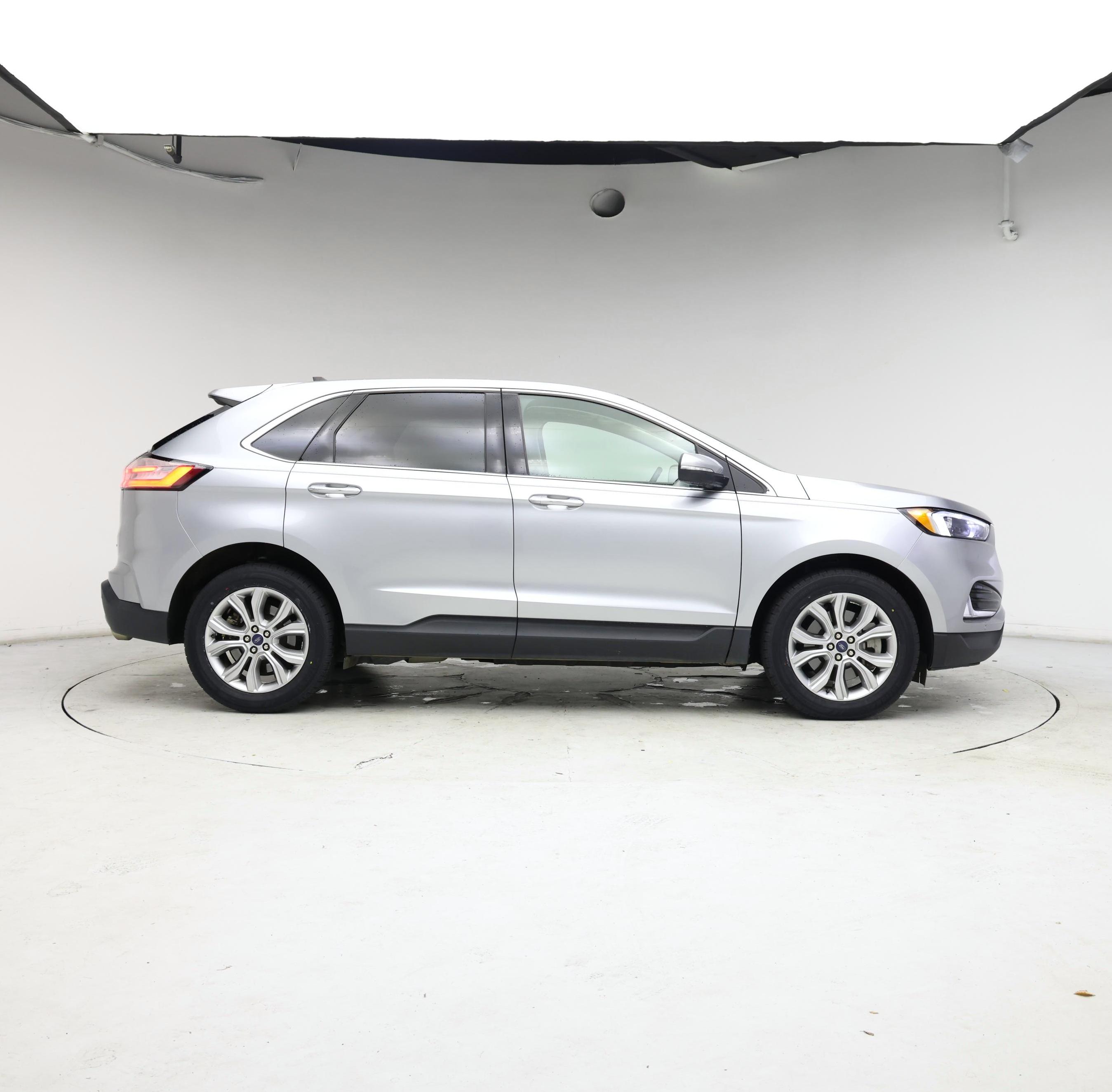 Thumbnail: 2022 Ford Edge - 7