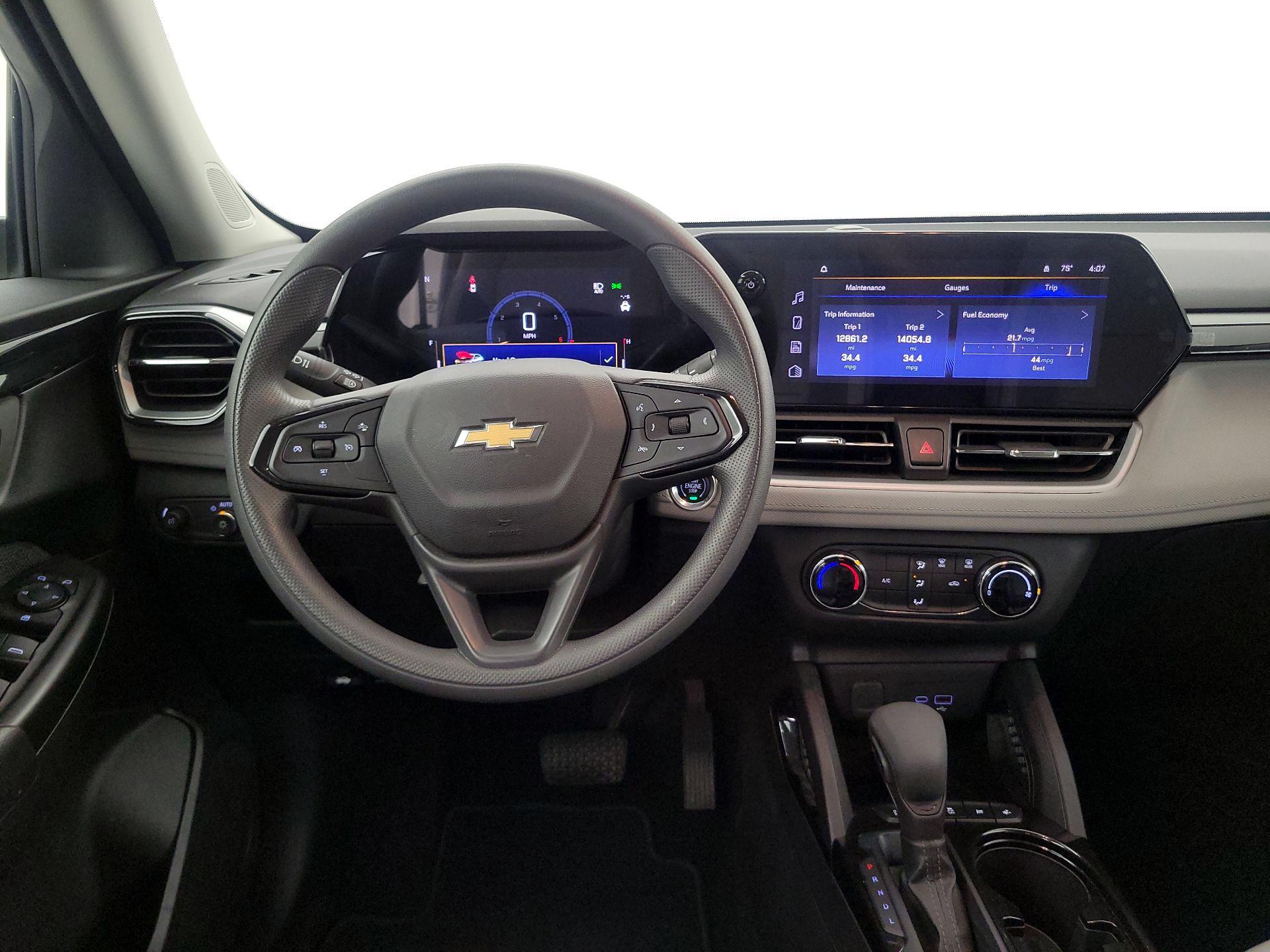Thumbnail: 2024 Chevrolet TrailBlazer - 10