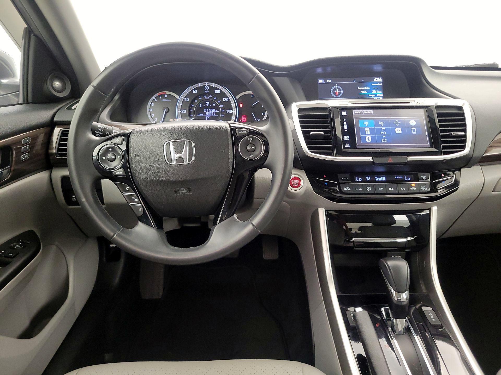 Thumbnail: 2016 Honda Accord - 10