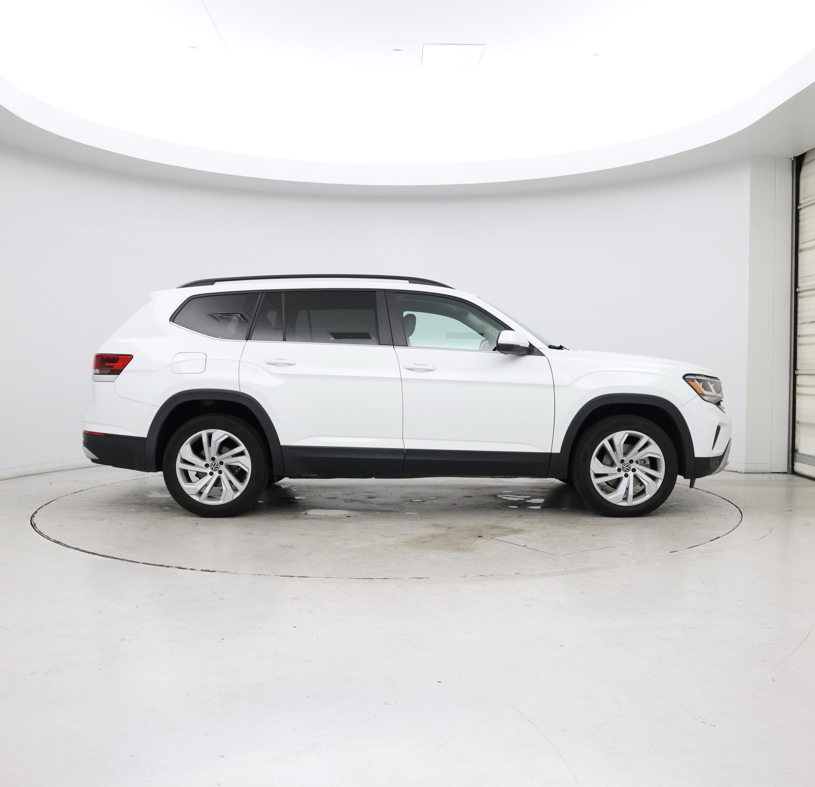 Thumbnail: 2022 Volkswagen Atlas - 7