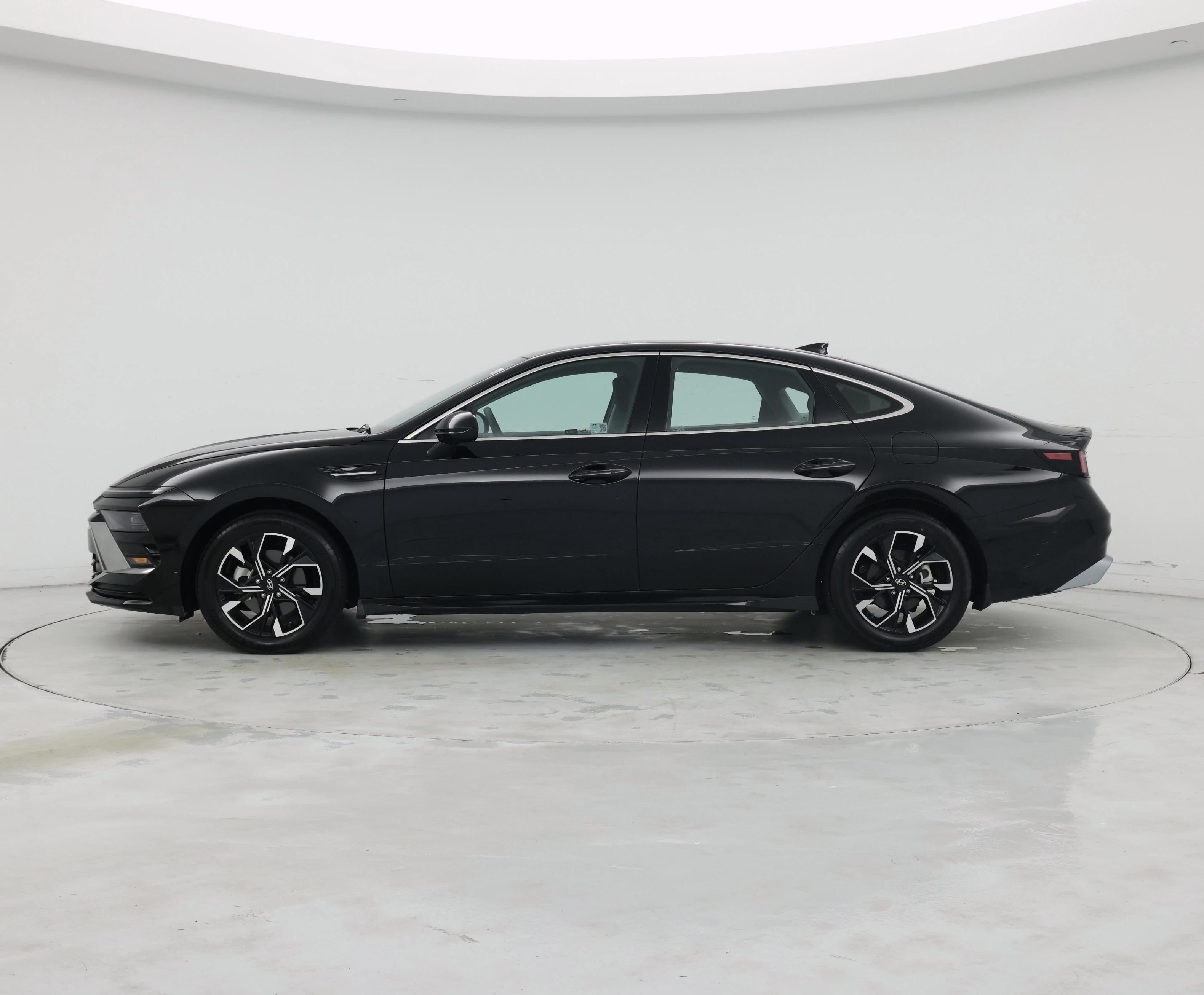 Thumbnail: 2024 Hyundai Sonata - 3