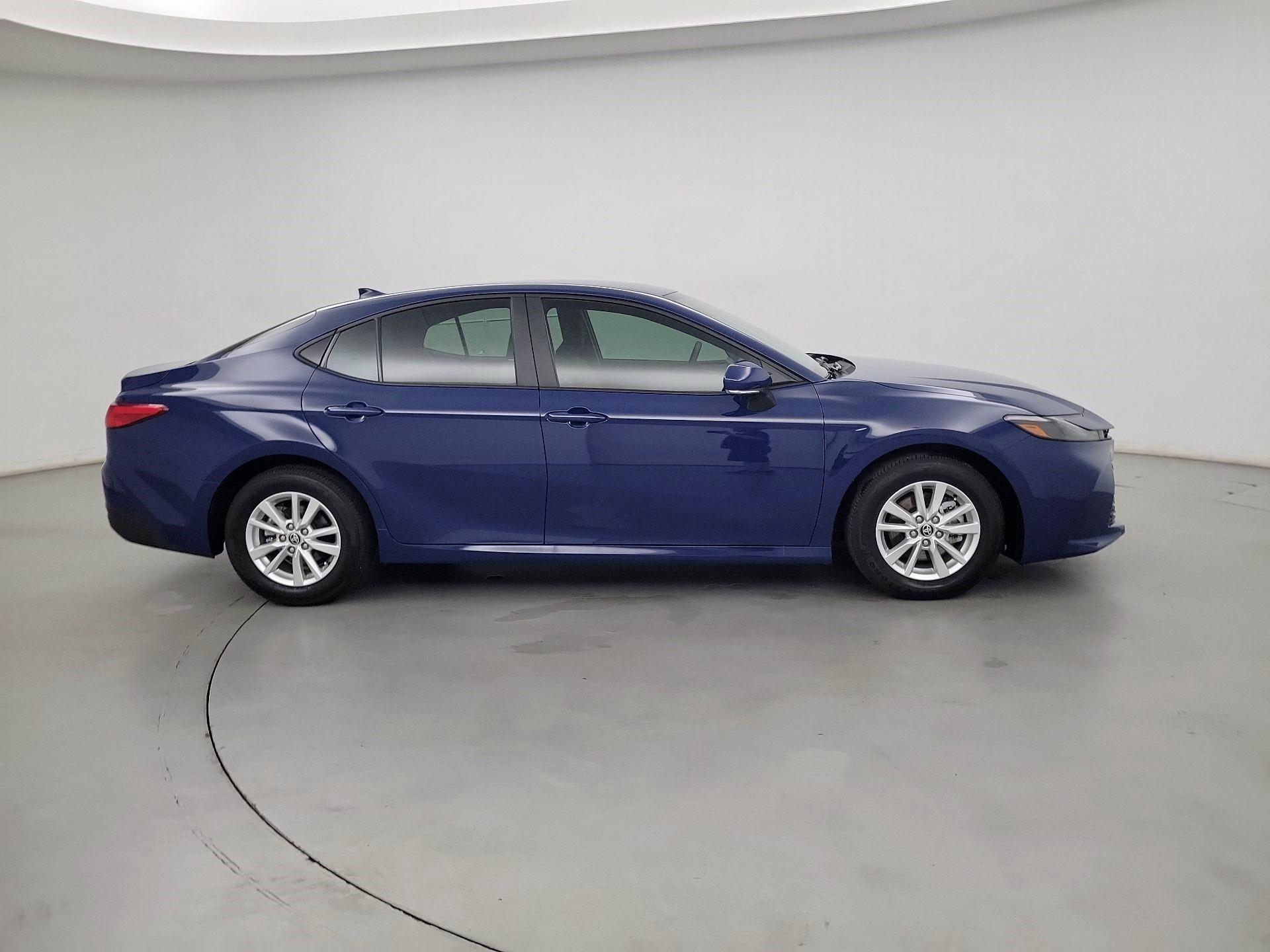 Thumbnail: 2025 Toyota Camry - 4