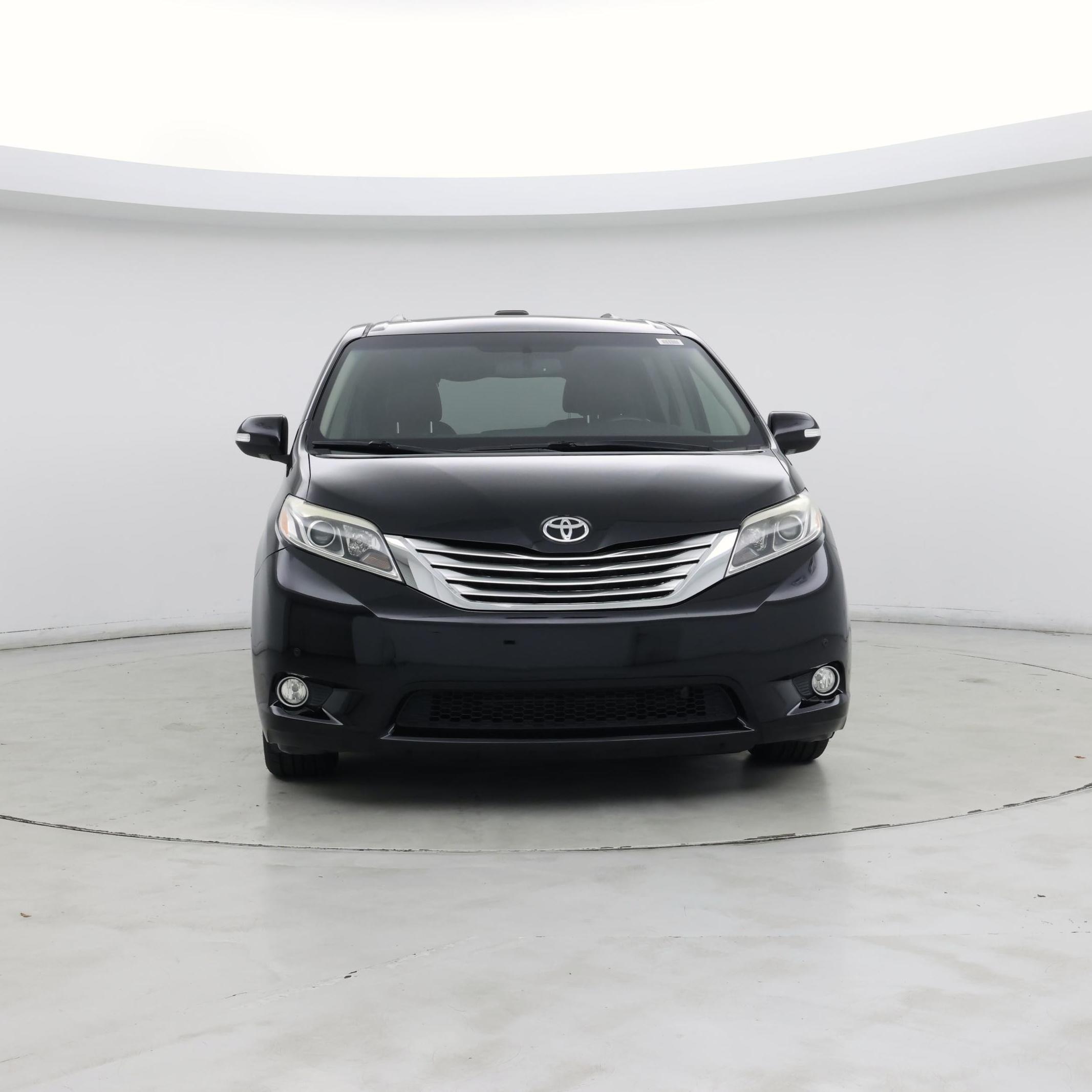 Thumbnail: 2015 Toyota Sienna - 5