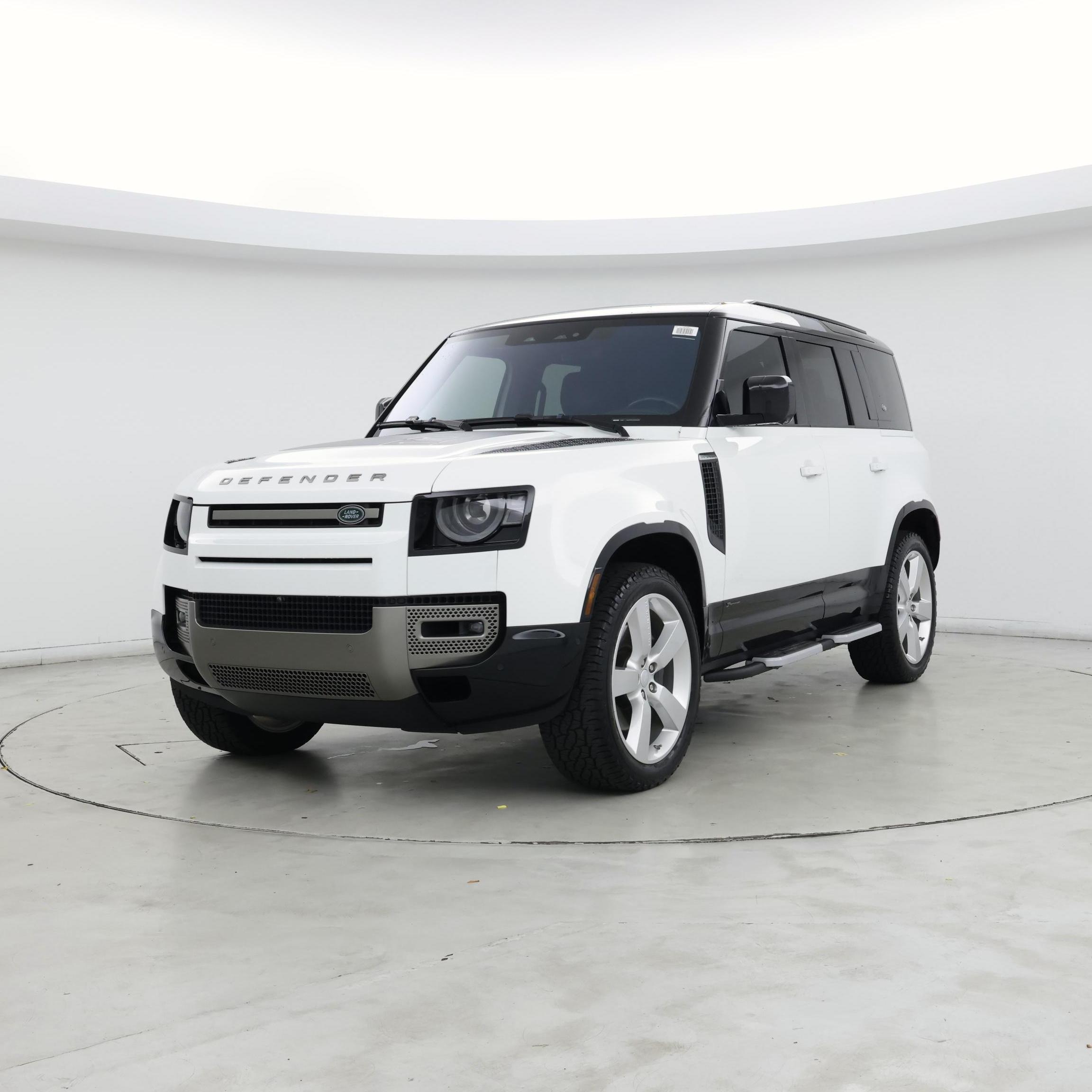 Thumbnail: 2021 Land Rover Defender - 4