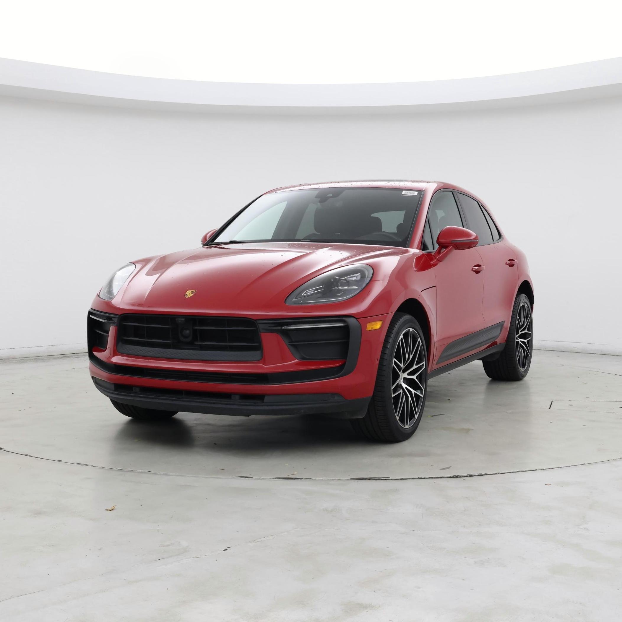 Thumbnail: 2023 Porsche Macan - 4