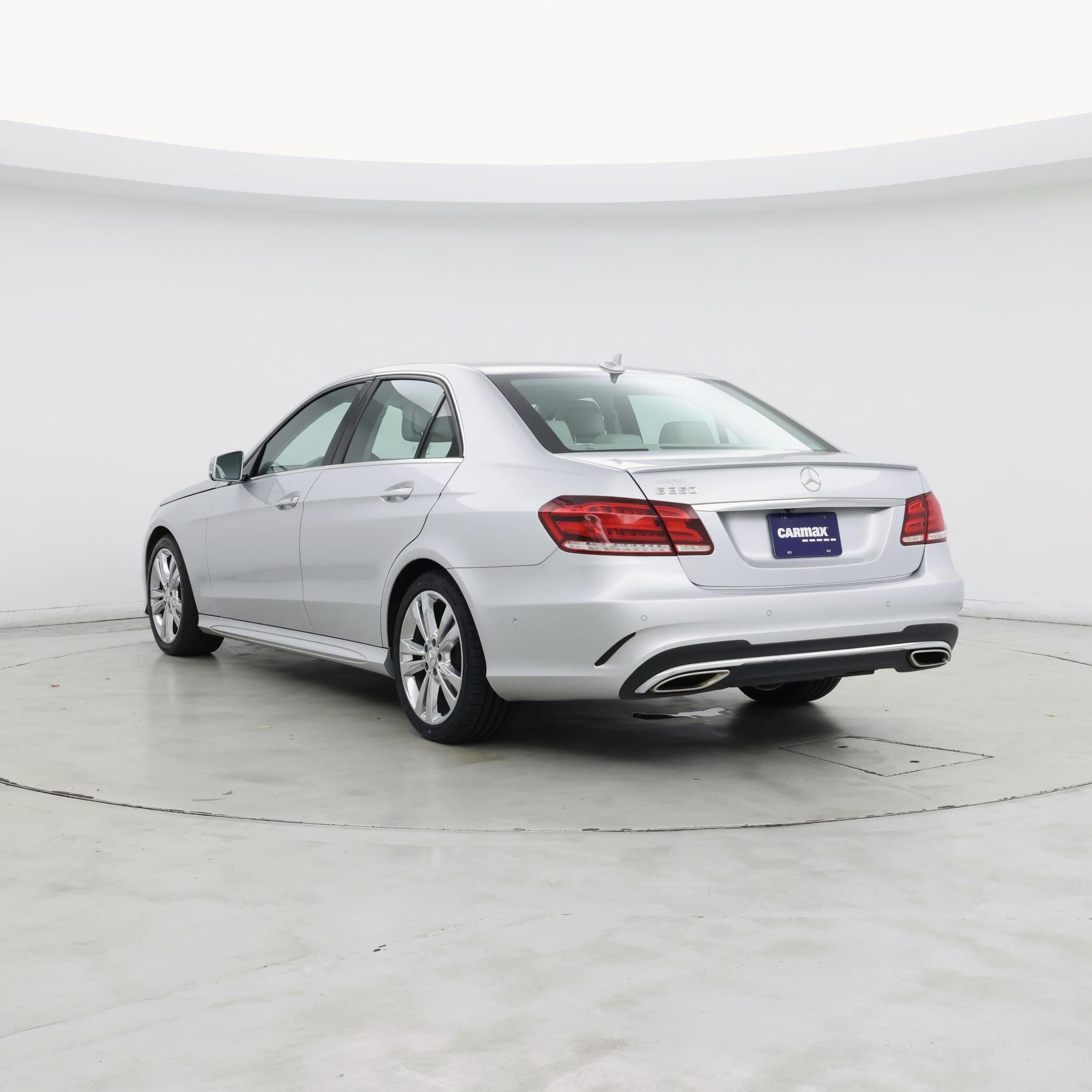Thumbnail: 2014 Mercedes-Benz E-Class - 2
