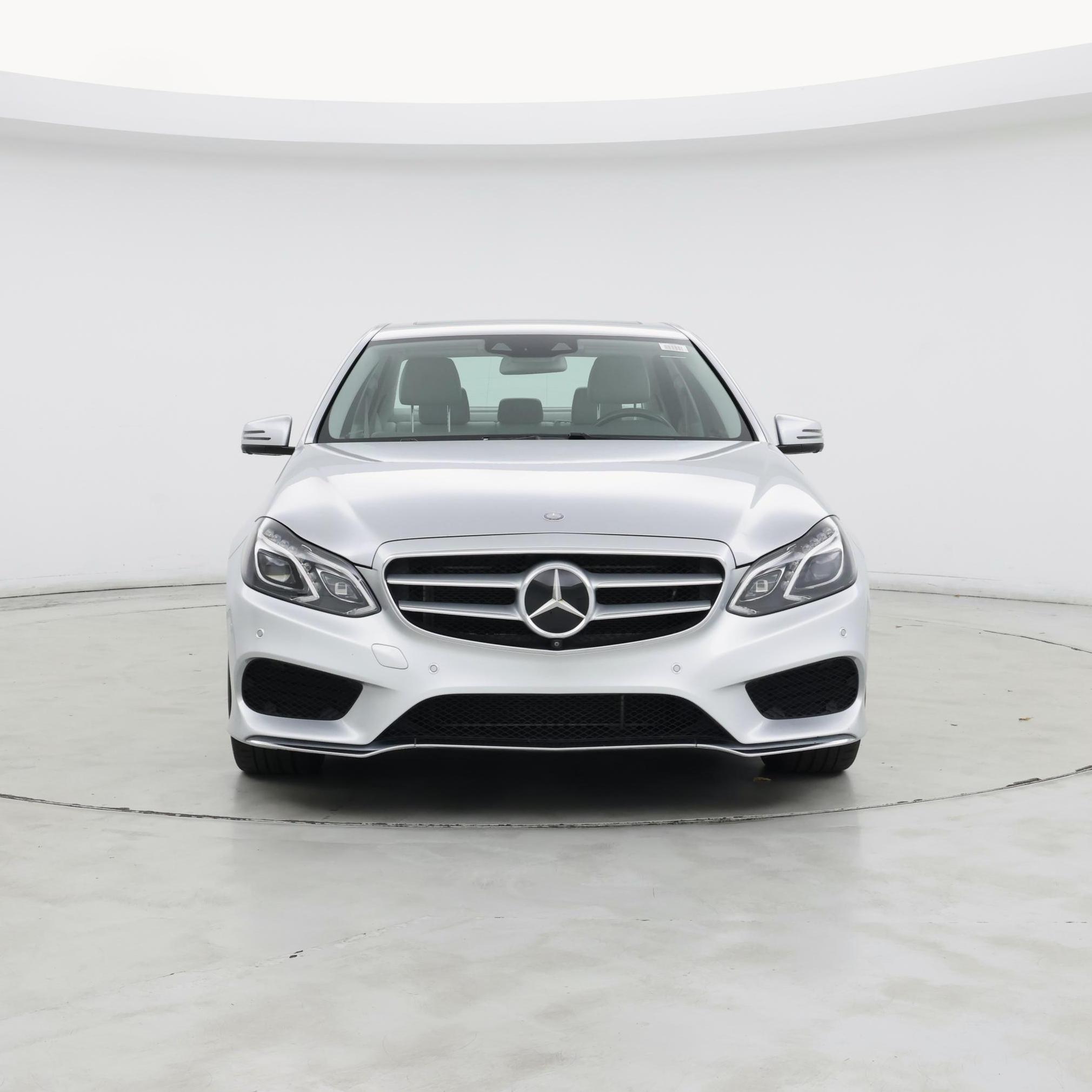 Thumbnail: 2014 Mercedes-Benz E-Class - 5