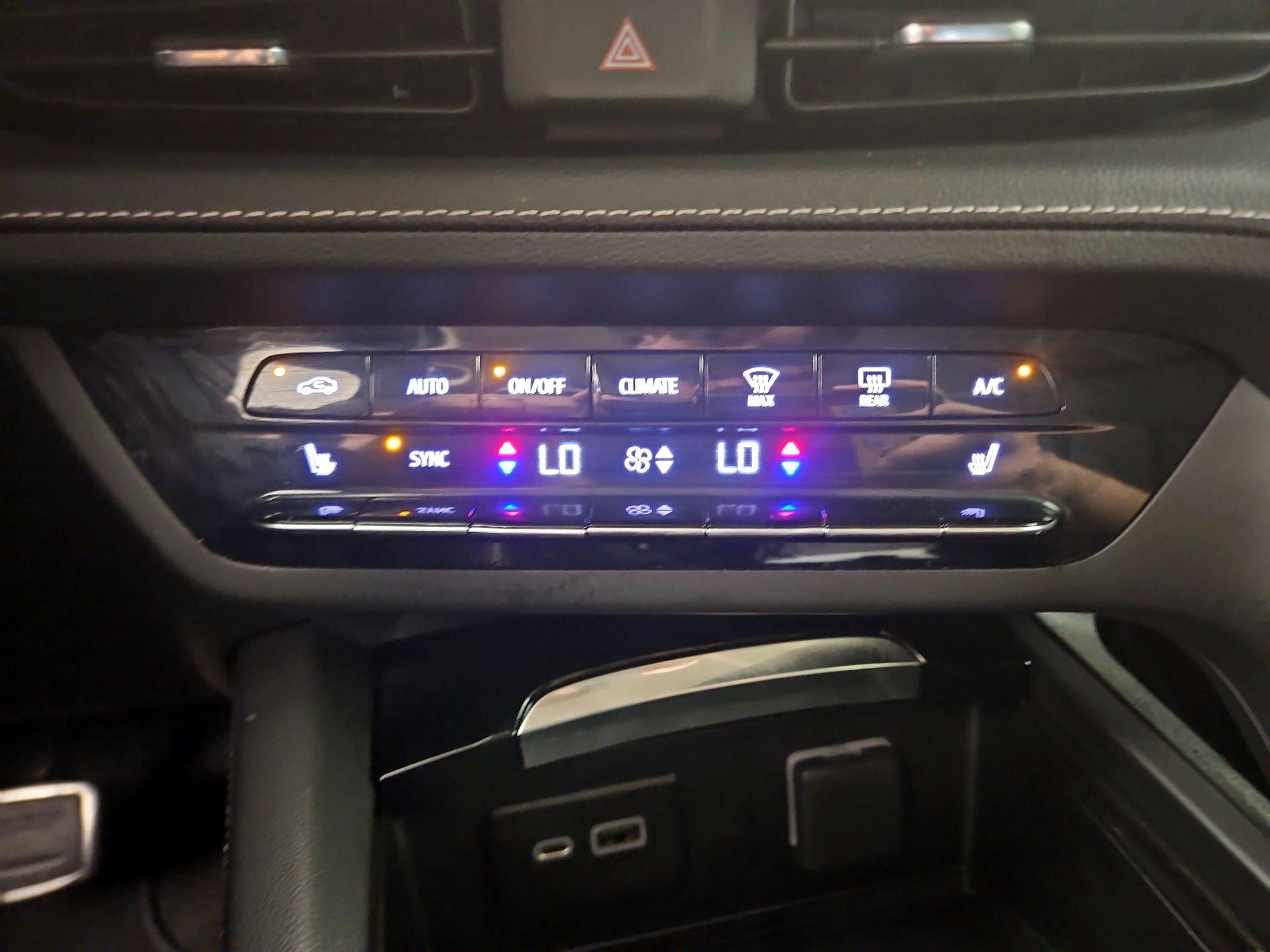 Thumbnail: 2023 Buick Envision - 17