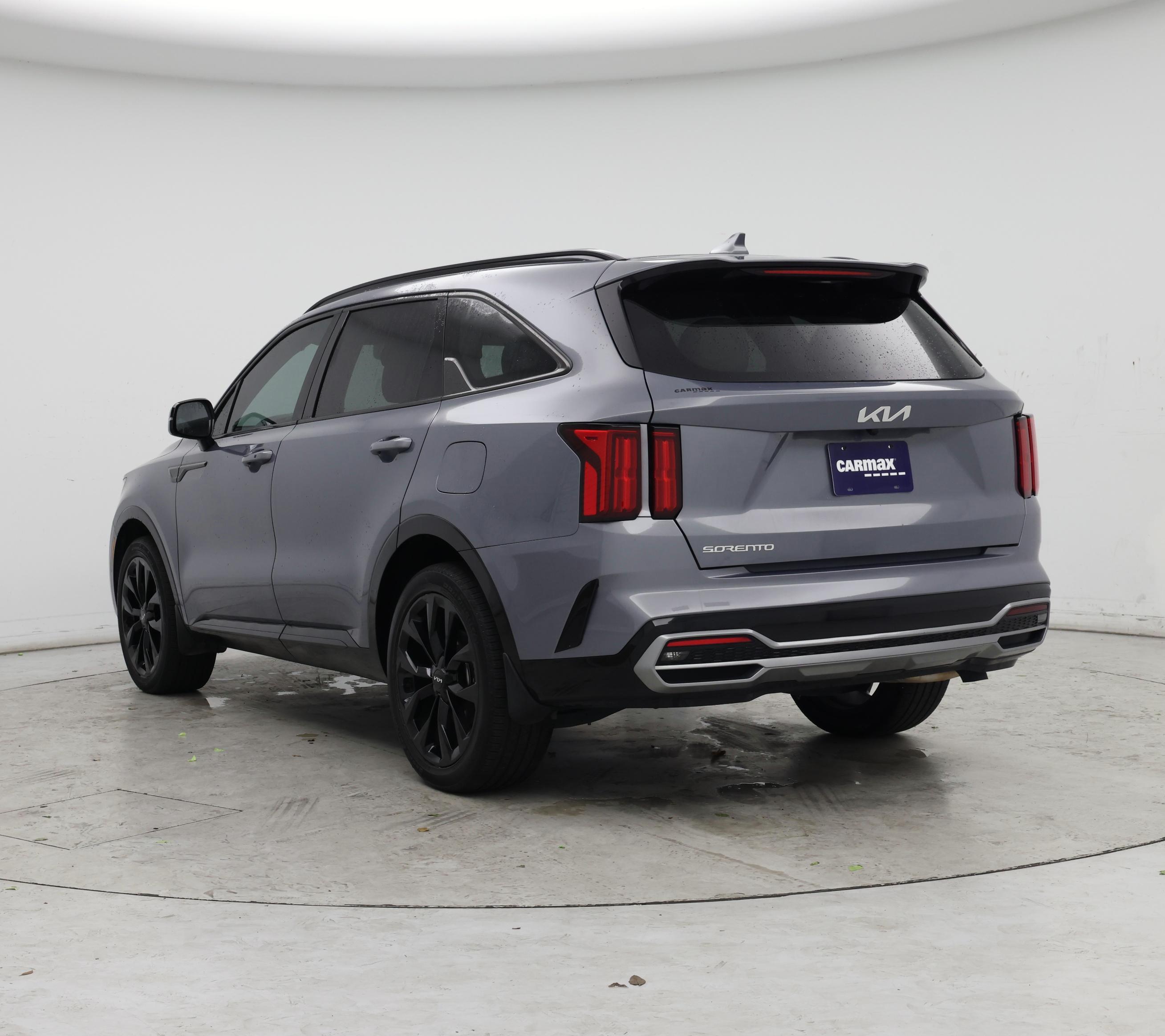 Thumbnail: 2023 Kia Sorento - 2