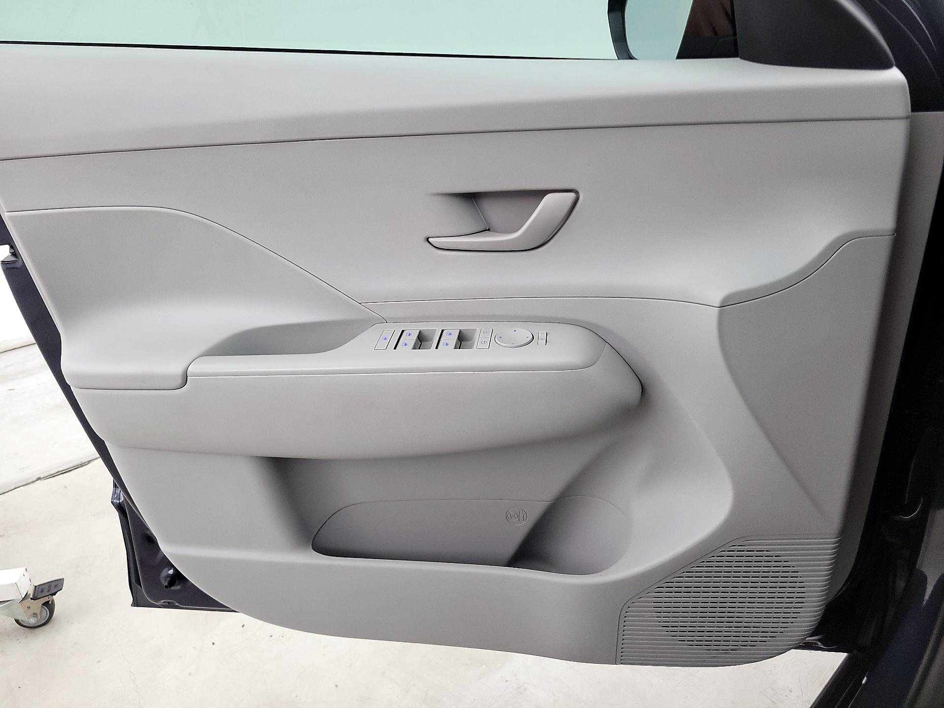 Thumbnail: 2025 Hyundai Kona - 12