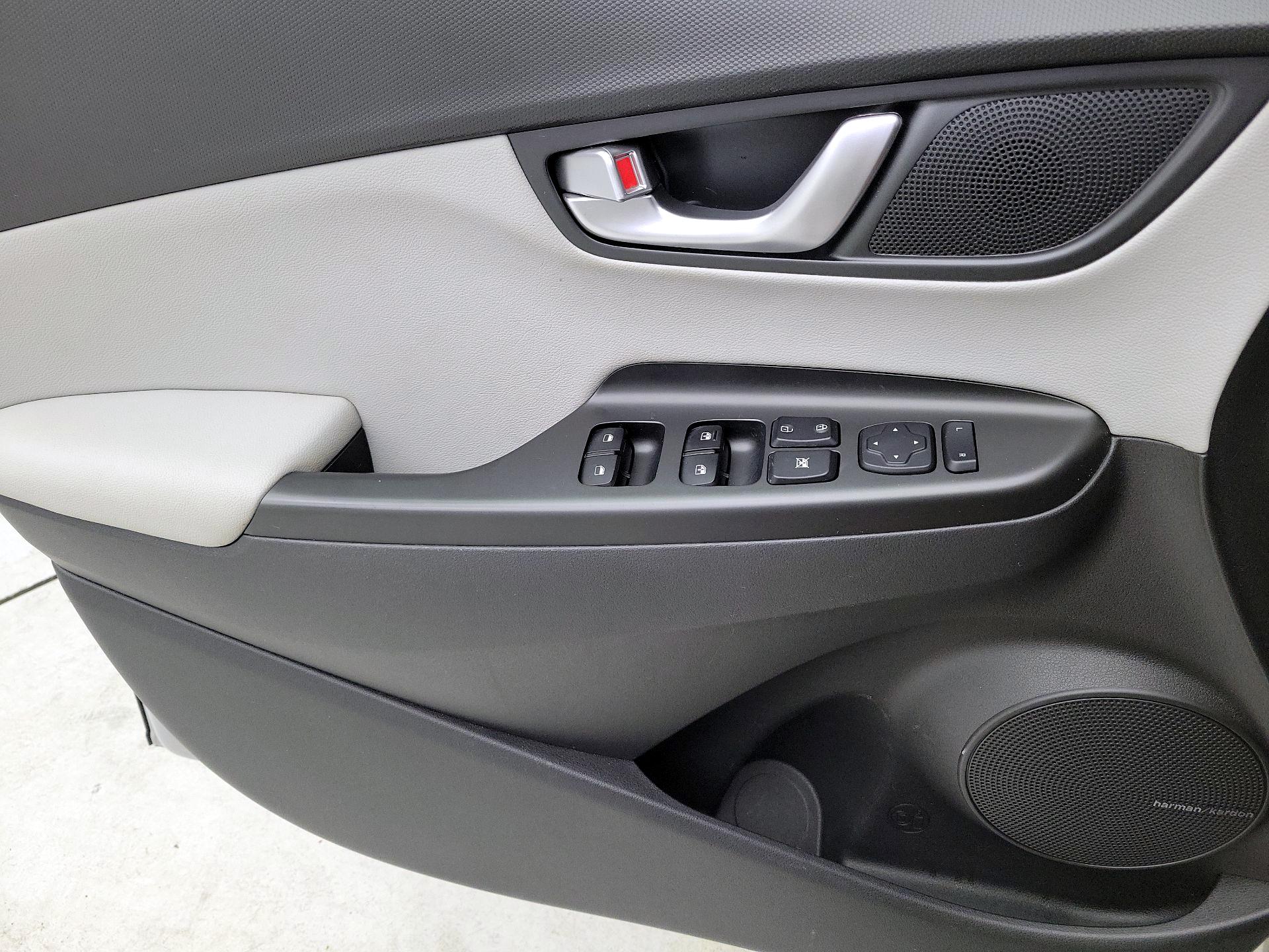 Thumbnail: 2022 Hyundai Kona - 12