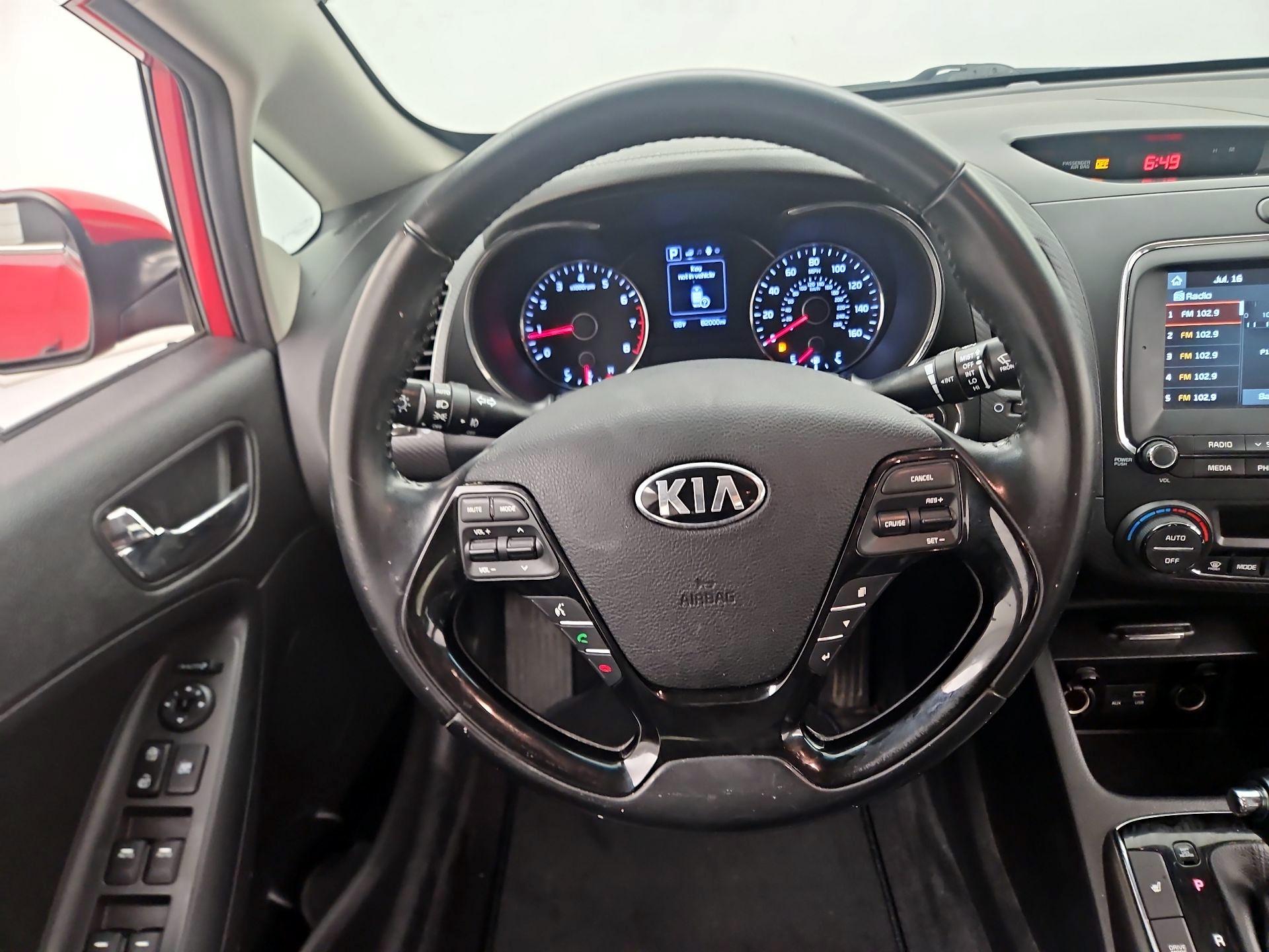Thumbnail: 2017 Kia Forte - 10
