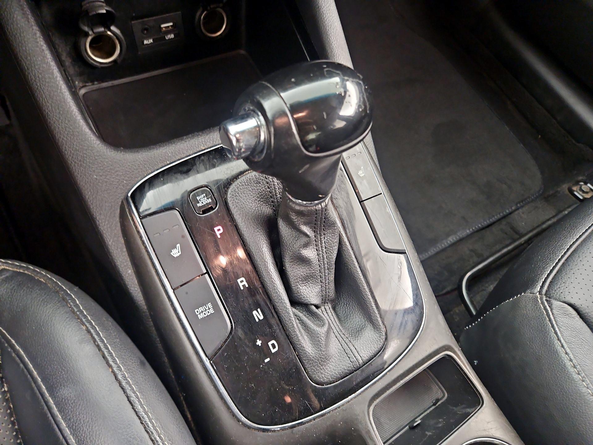 Thumbnail: 2017 Kia Forte - 17