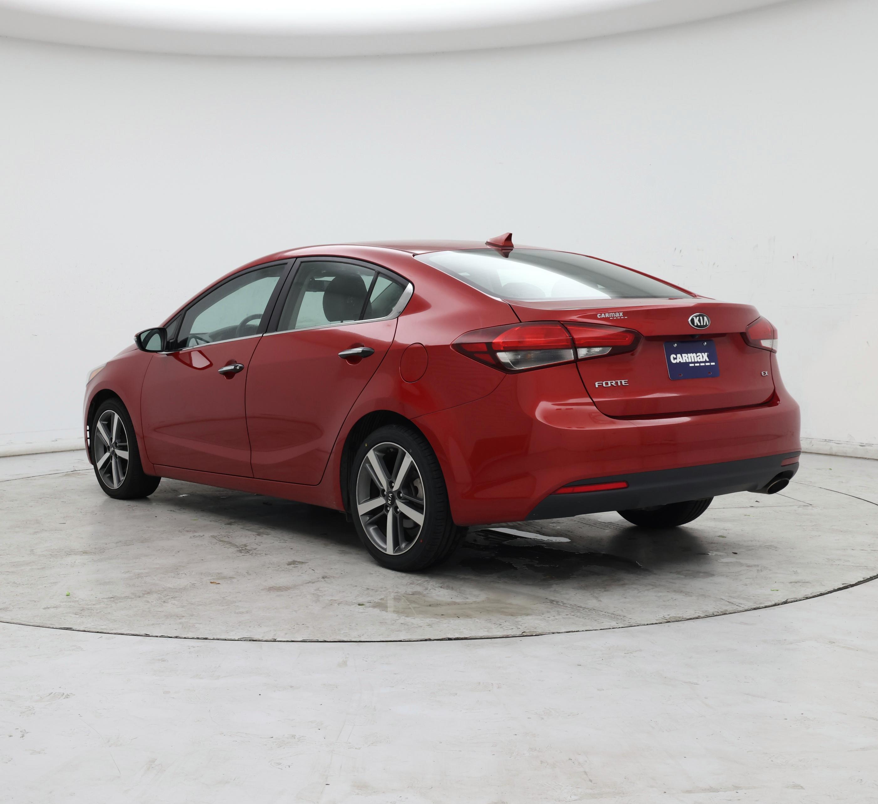Thumbnail: 2017 Kia Forte - 2