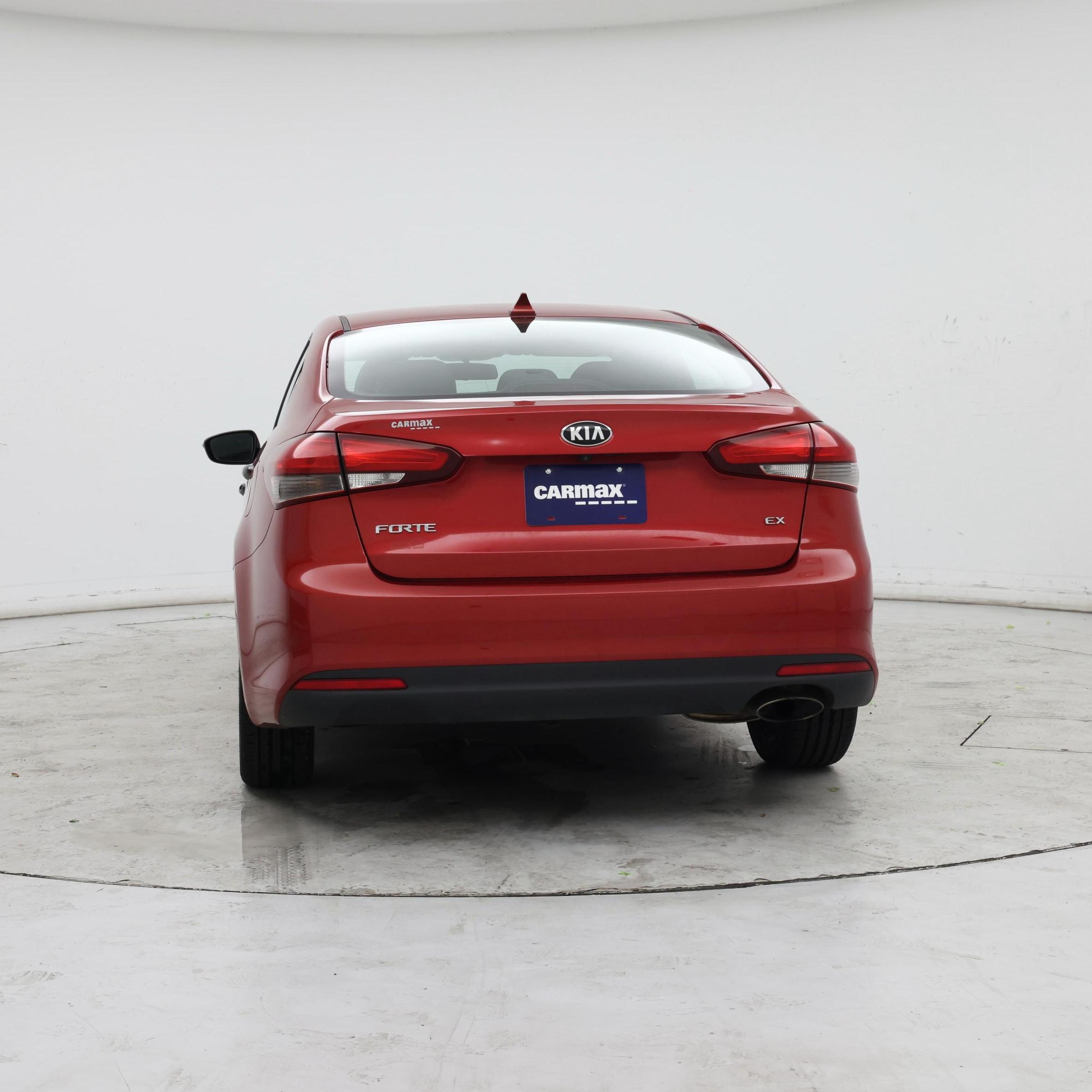 Thumbnail: 2017 Kia Forte - 6