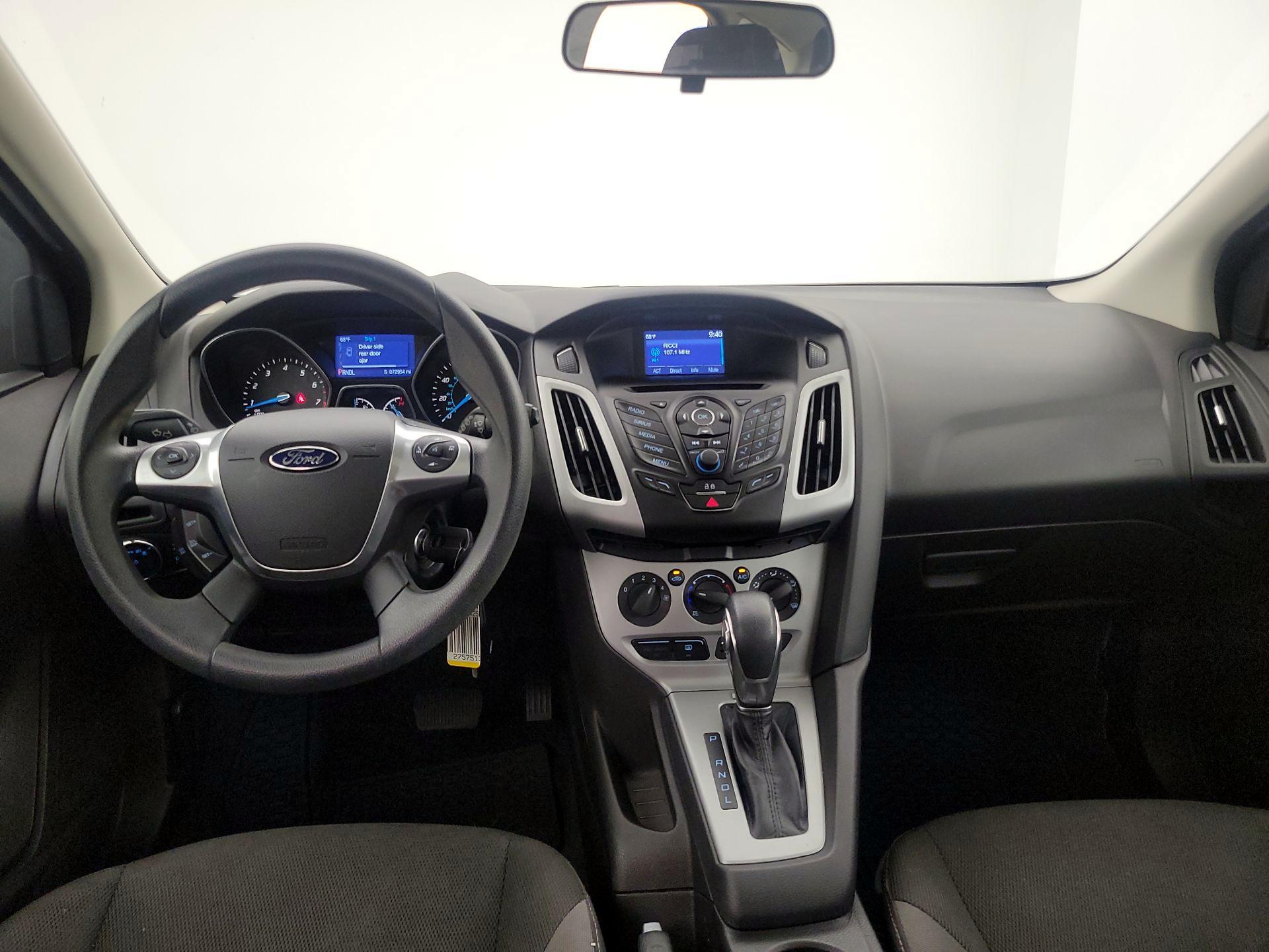 Thumbnail: 2014 Ford Focus - 9