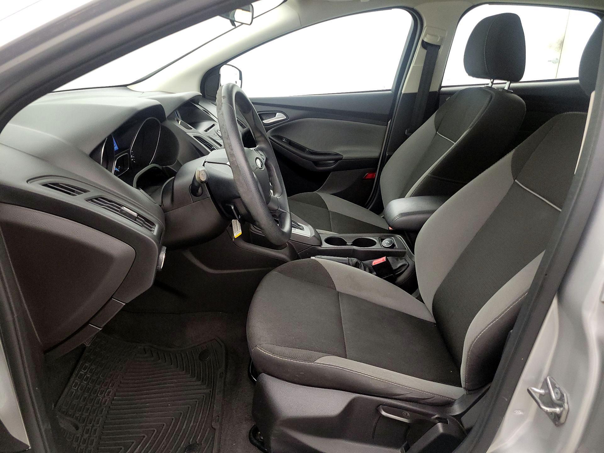 Thumbnail: 2014 Ford Focus - 11