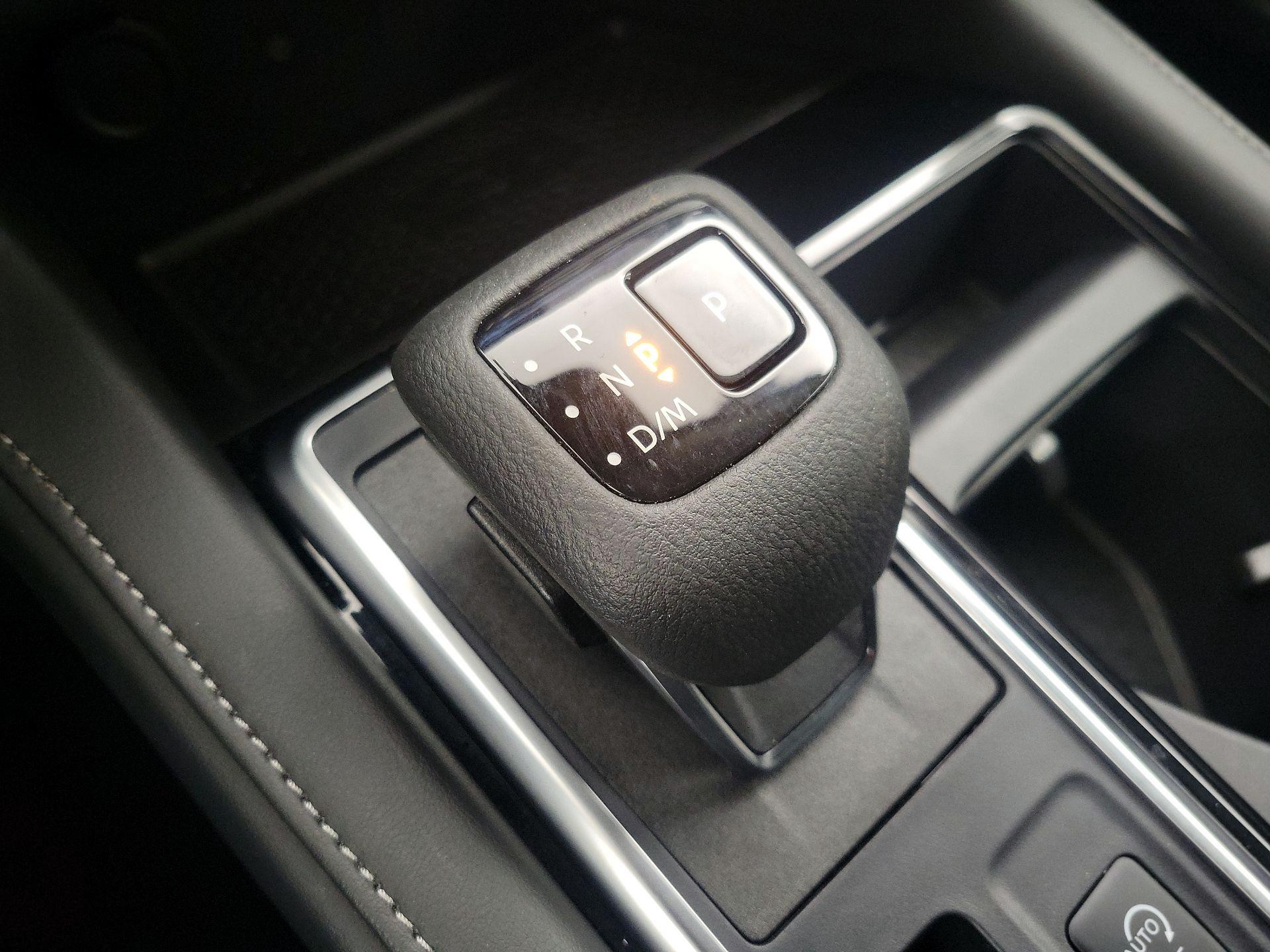 Thumbnail: 2024 Nissan Pathfinder - 18