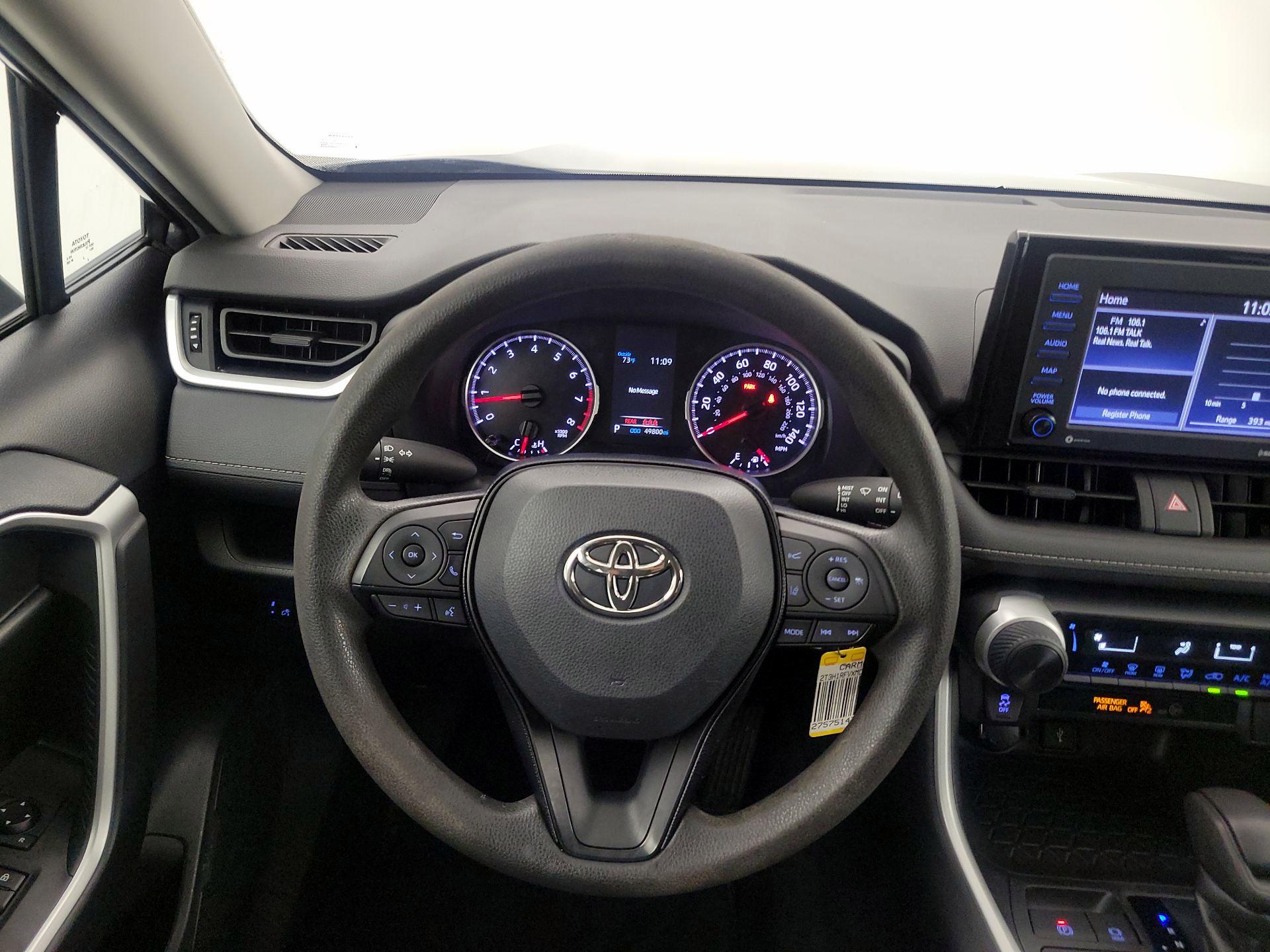 Thumbnail: 2021 Toyota RAV4 - 10