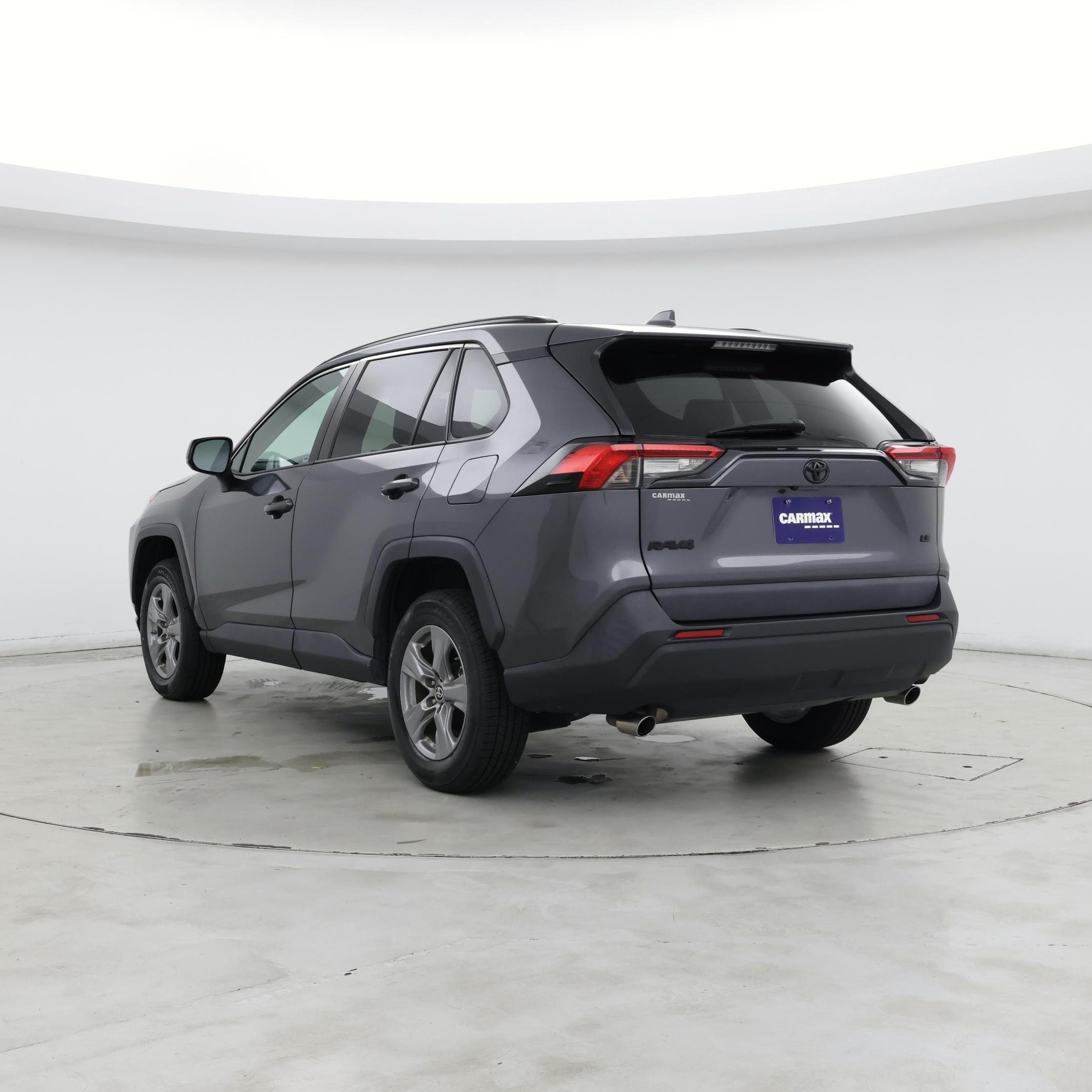Thumbnail: 2021 Toyota RAV4 - 2