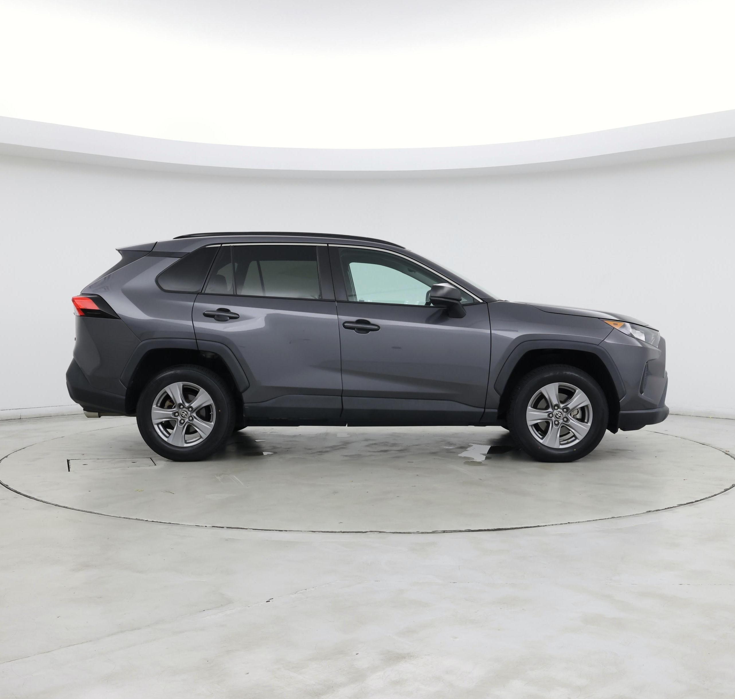 Thumbnail: 2021 Toyota RAV4 - 7