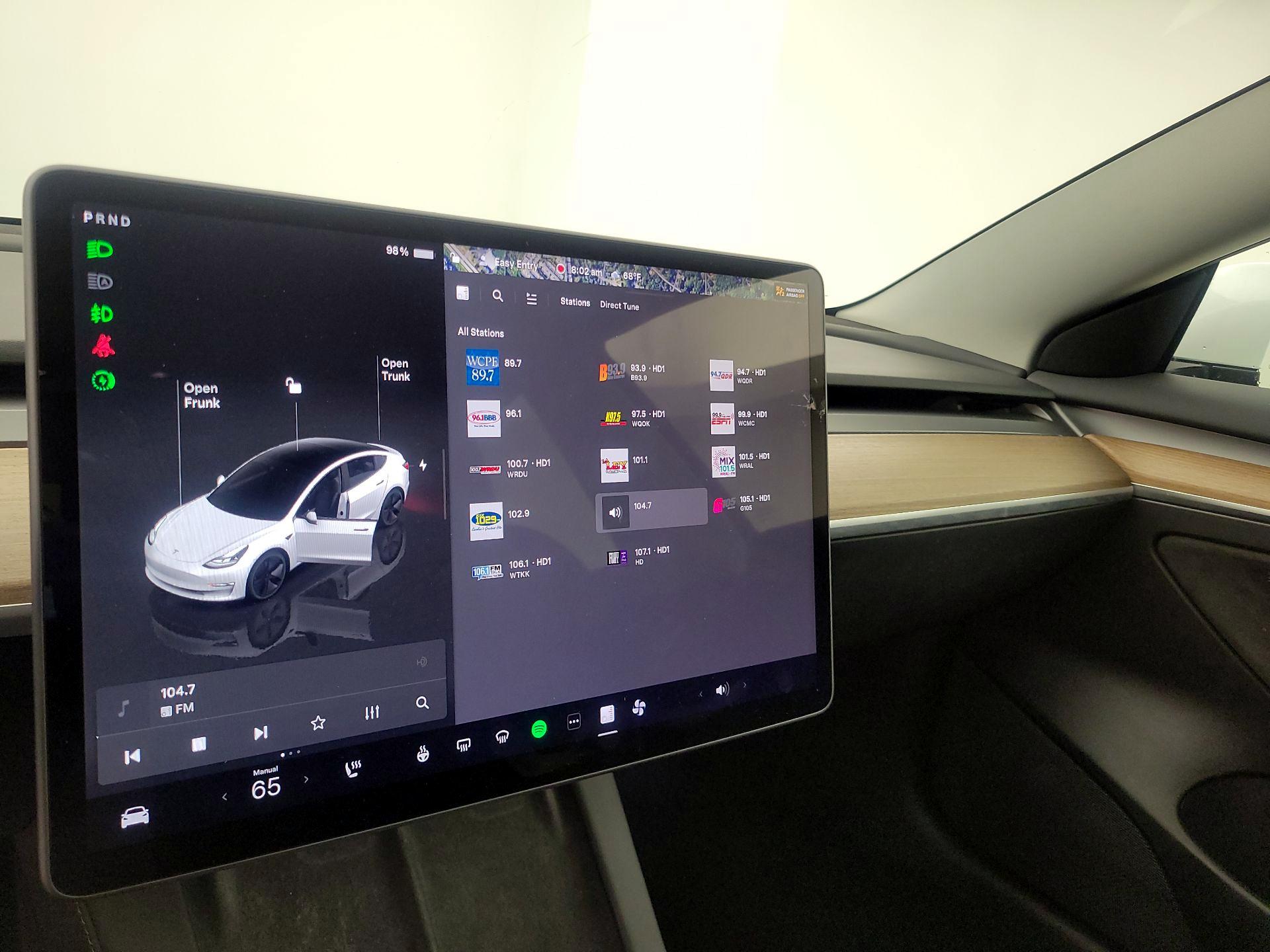 Thumbnail: 2023 Tesla Model 3 - 15