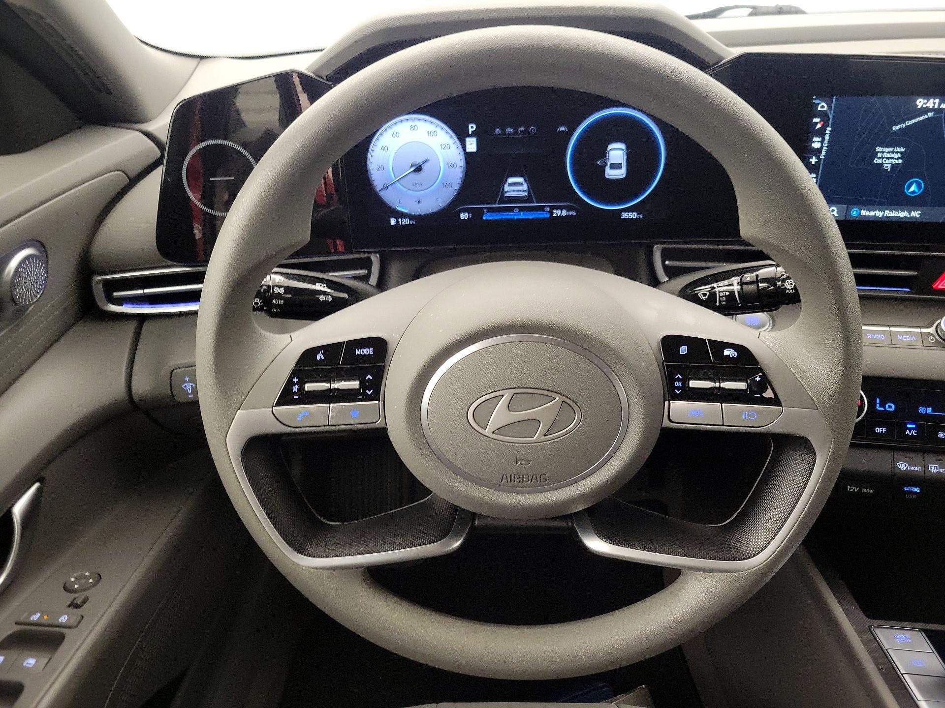 Thumbnail: 2024 Hyundai Elantra - 10
