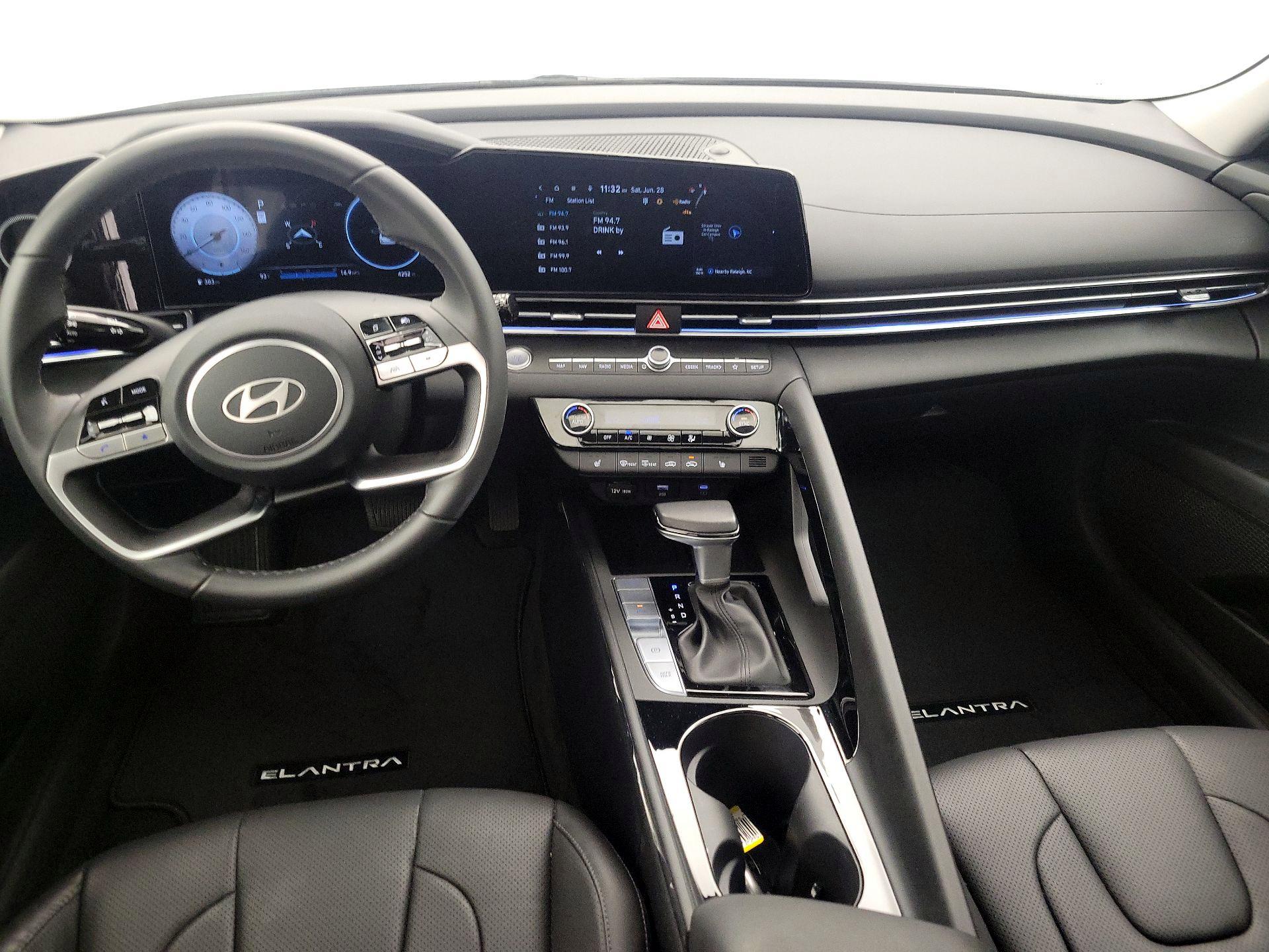 Thumbnail: 2024 Hyundai Elantra - 9