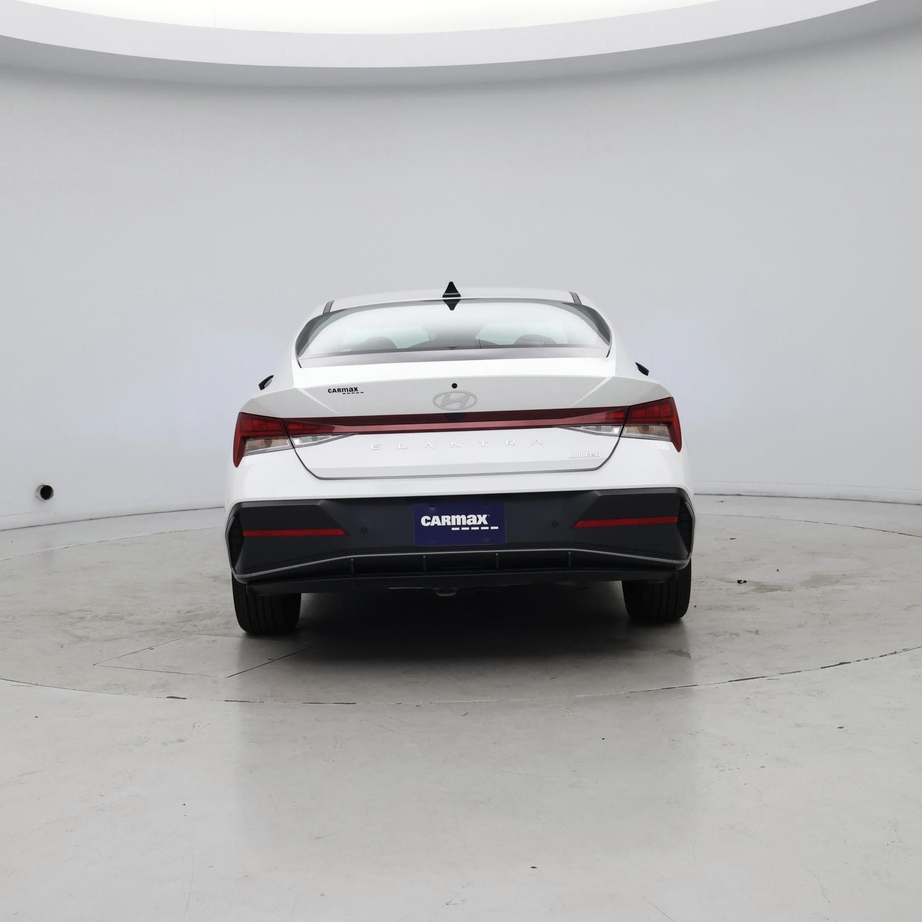 Thumbnail: 2024 Hyundai Elantra - 6