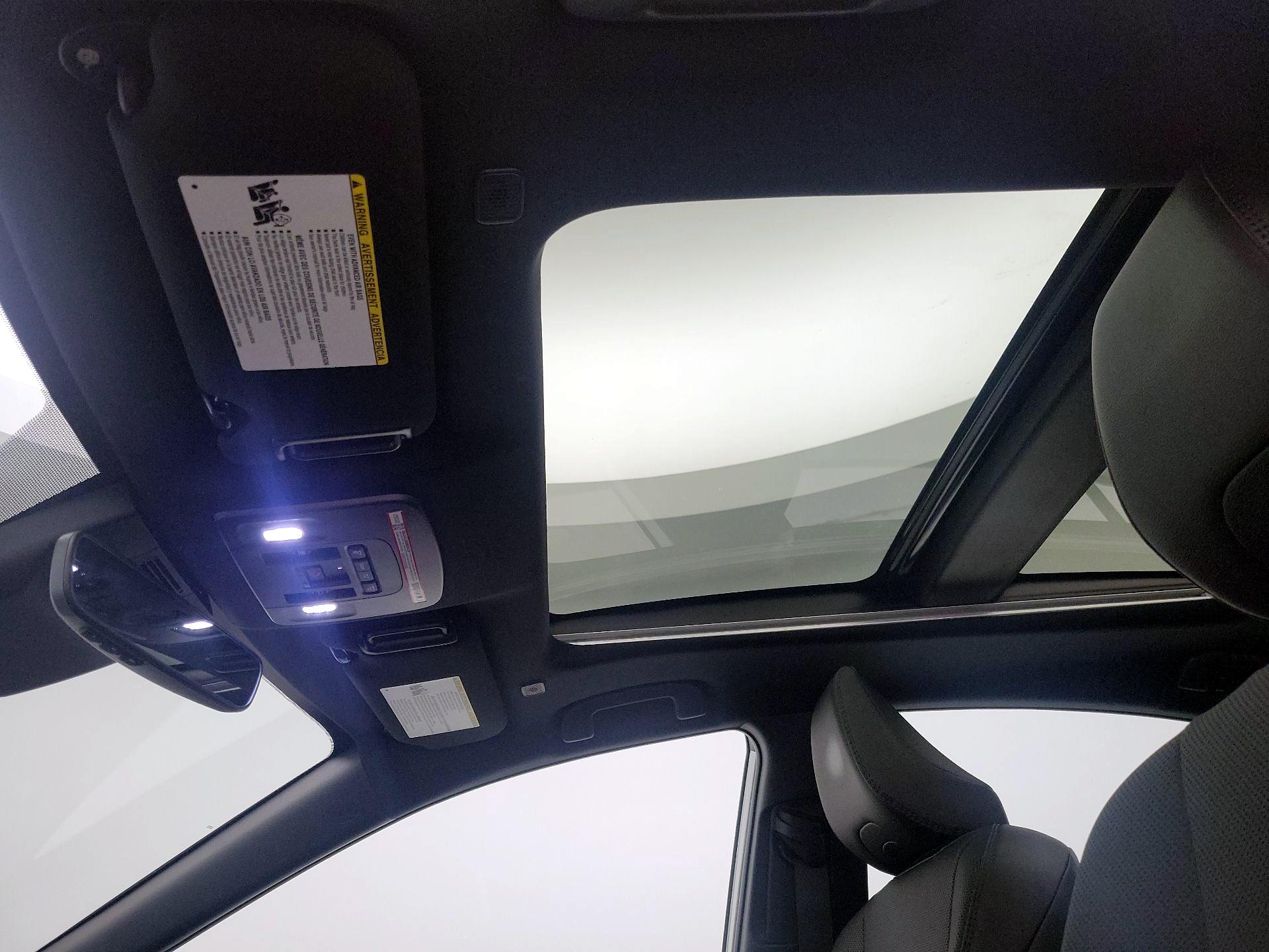 Thumbnail: 2025 Toyota Camry - 19