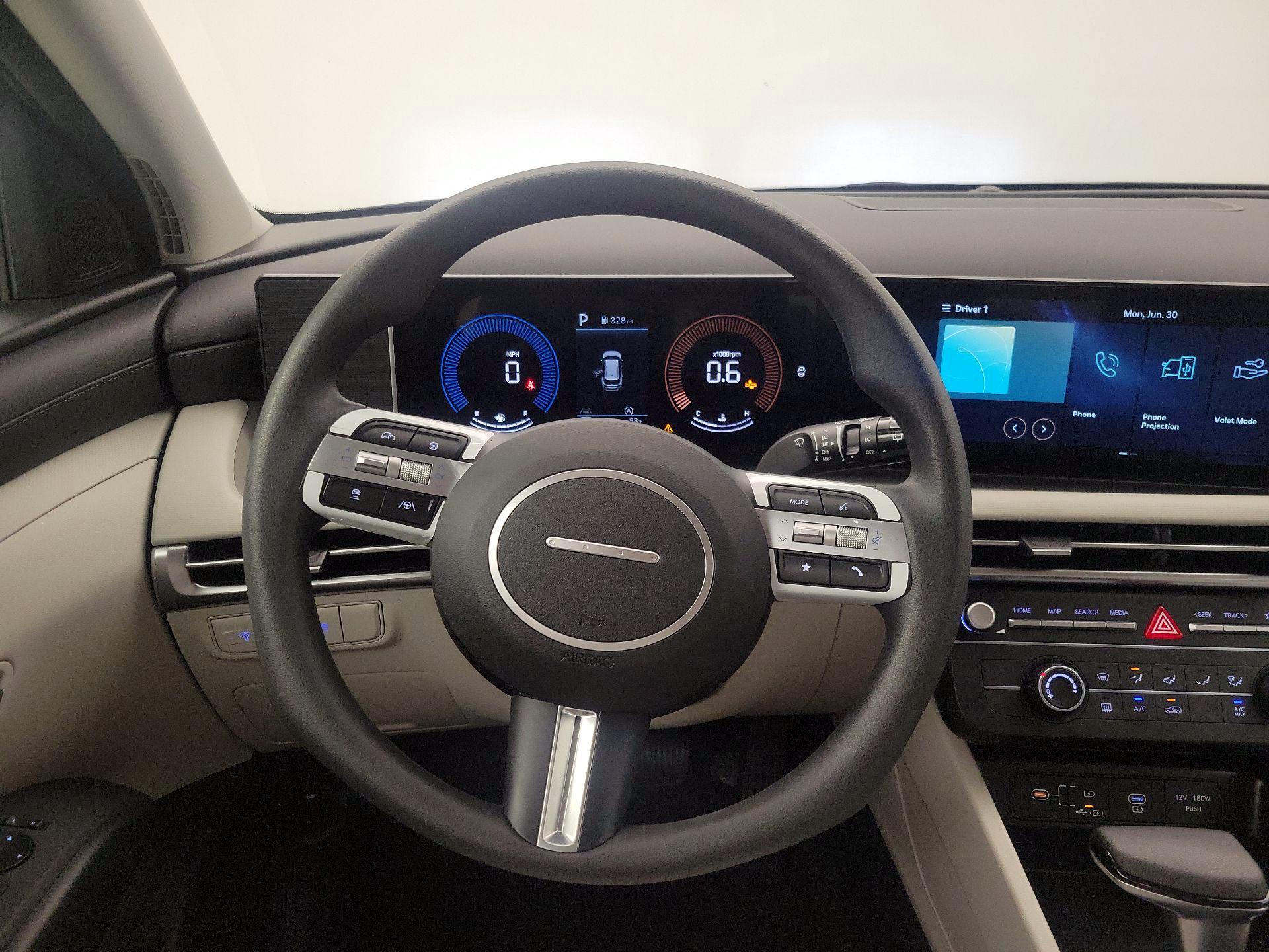 Thumbnail: 2025 Hyundai Tucson - 10