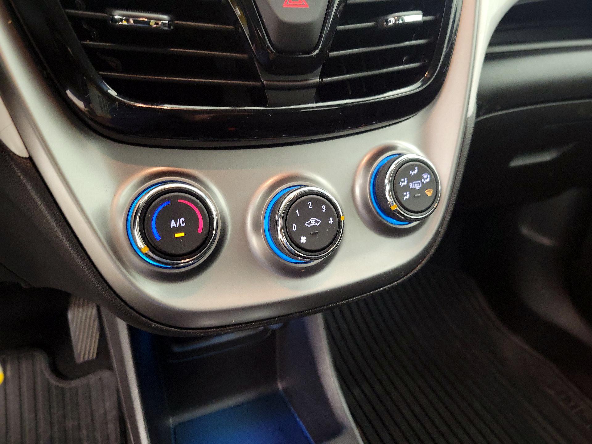 Thumbnail: 2016 Chevrolet Spark - 16