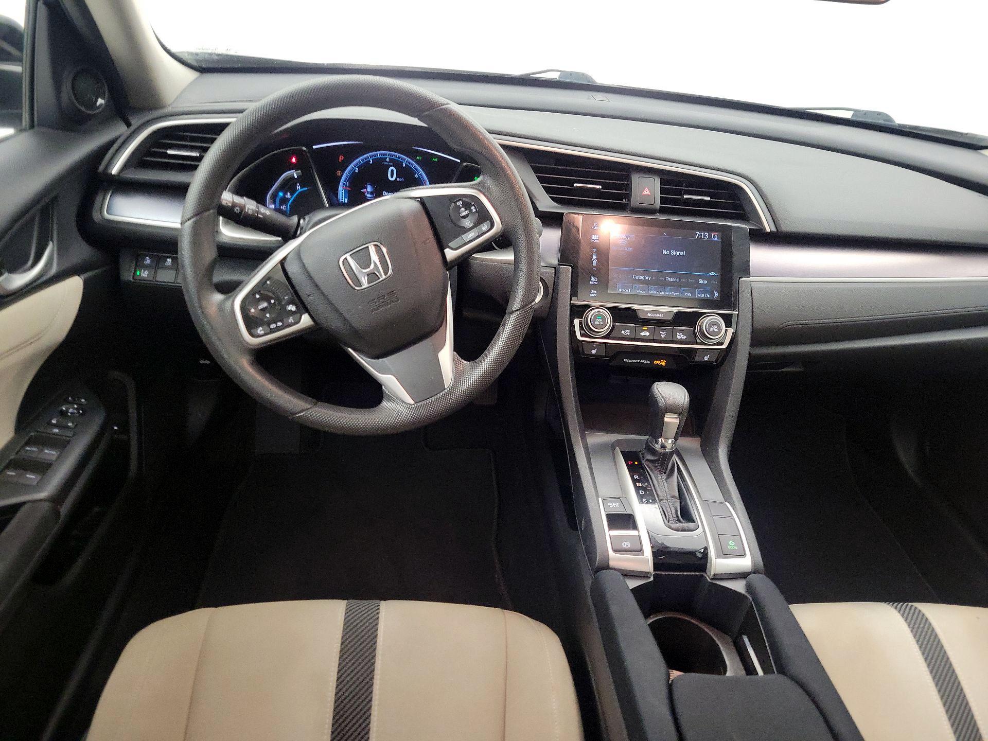 Thumbnail: 2016 Honda Civic - 9