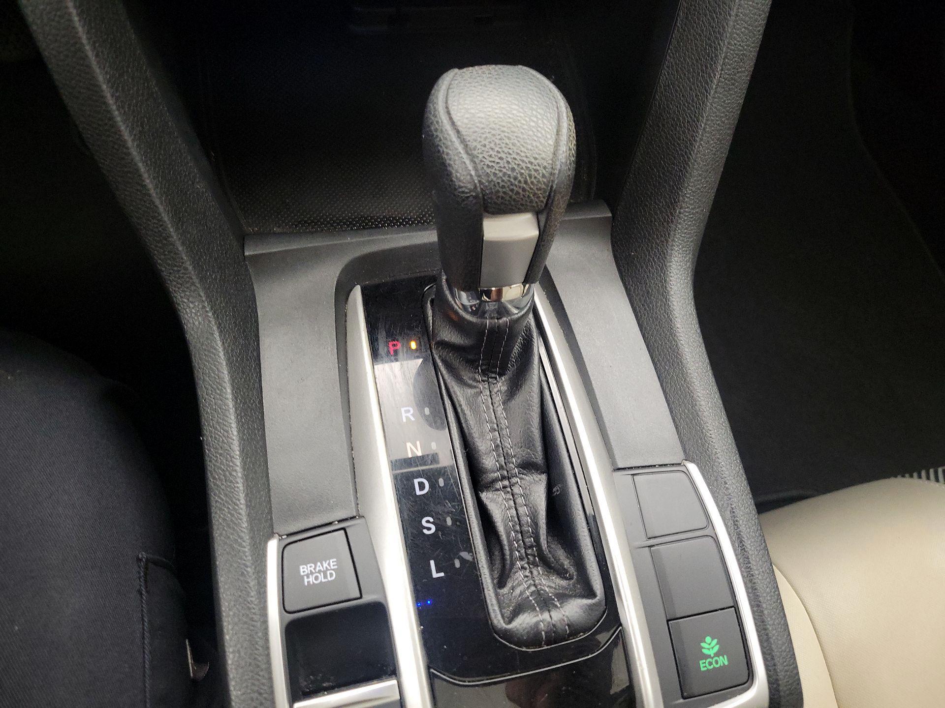 Thumbnail: 2016 Honda Civic - 17