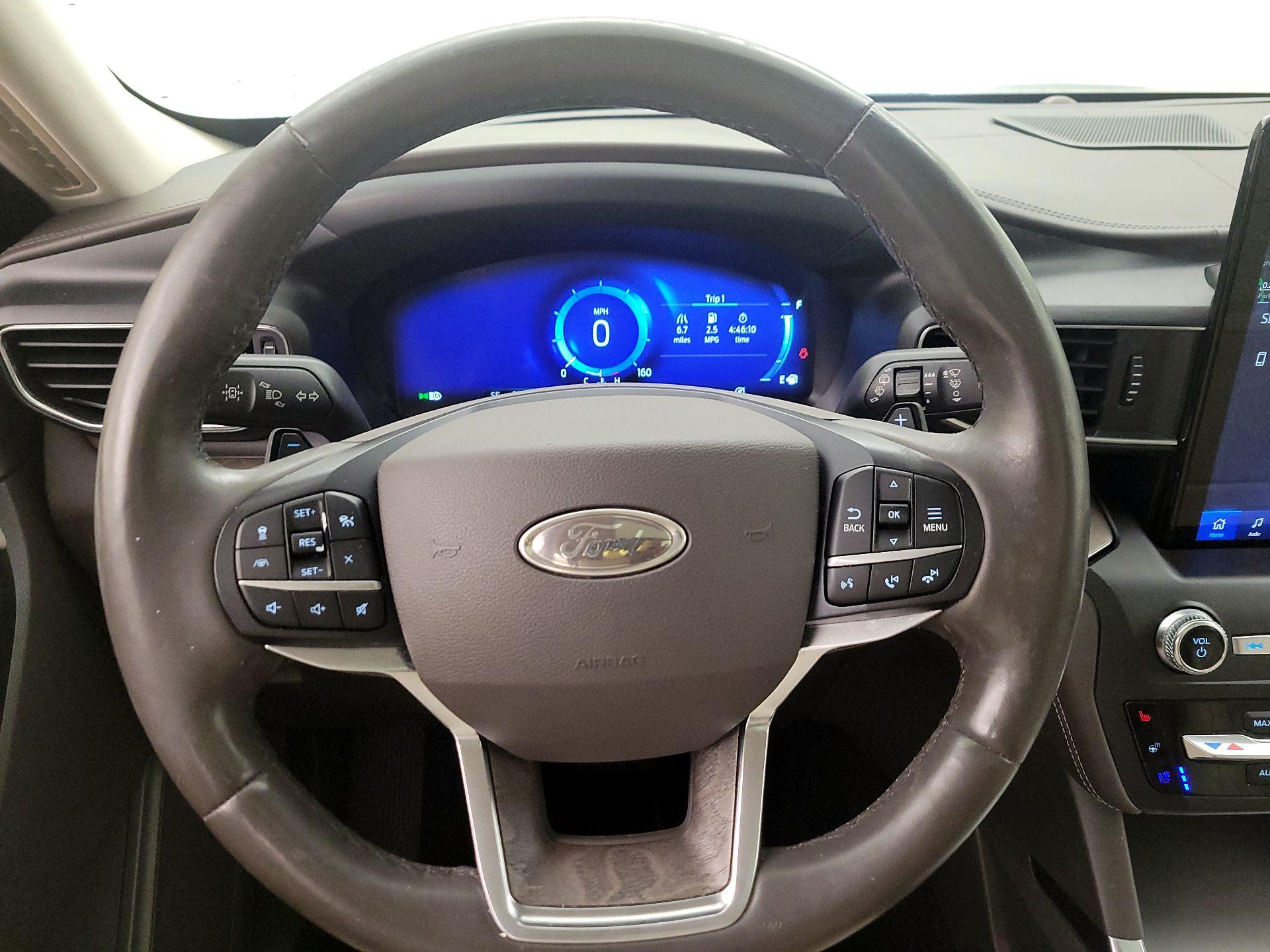 Thumbnail: 2020 Ford Explorer - 10