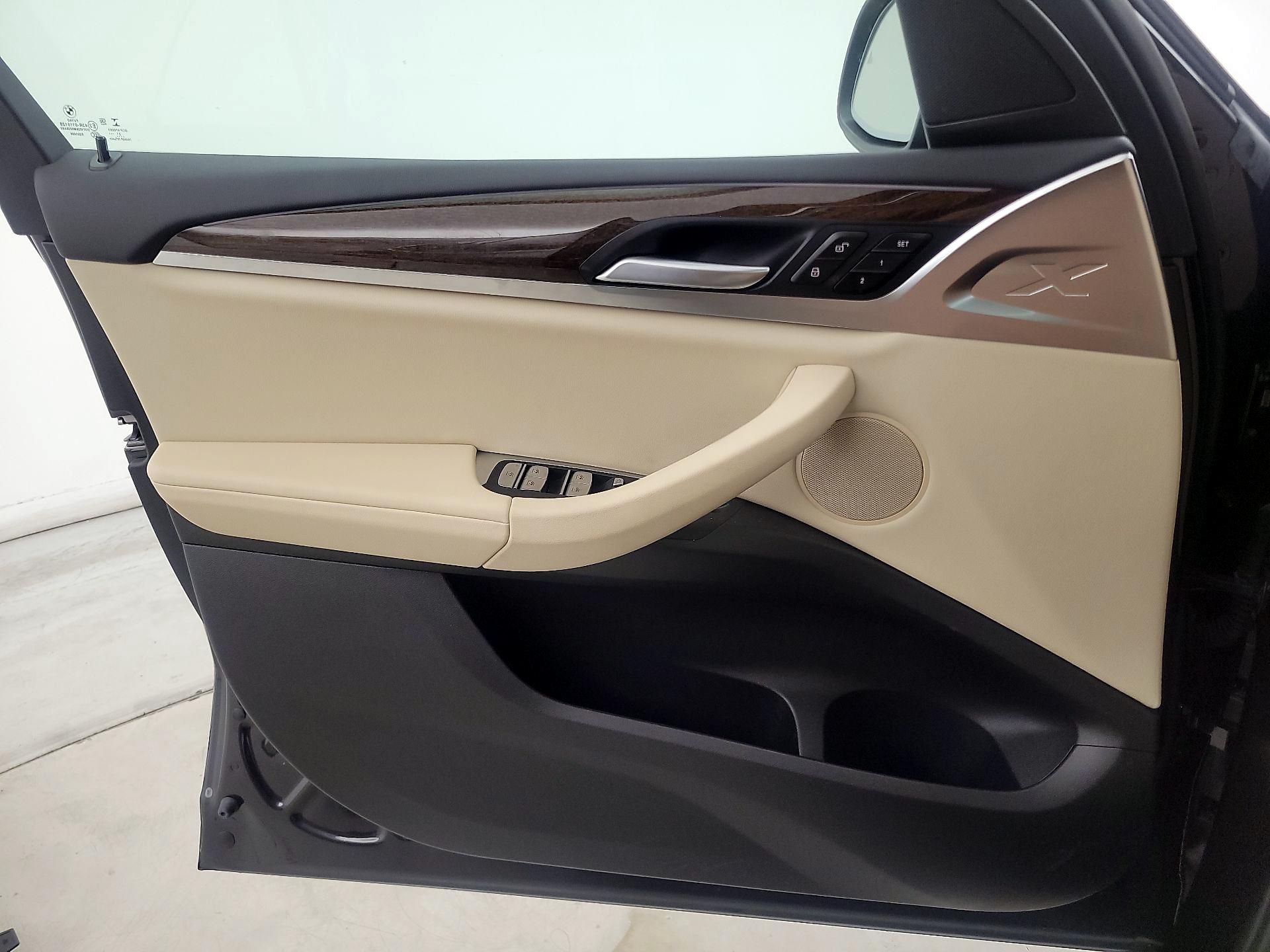 Thumbnail: 2022 BMW X3 - 12