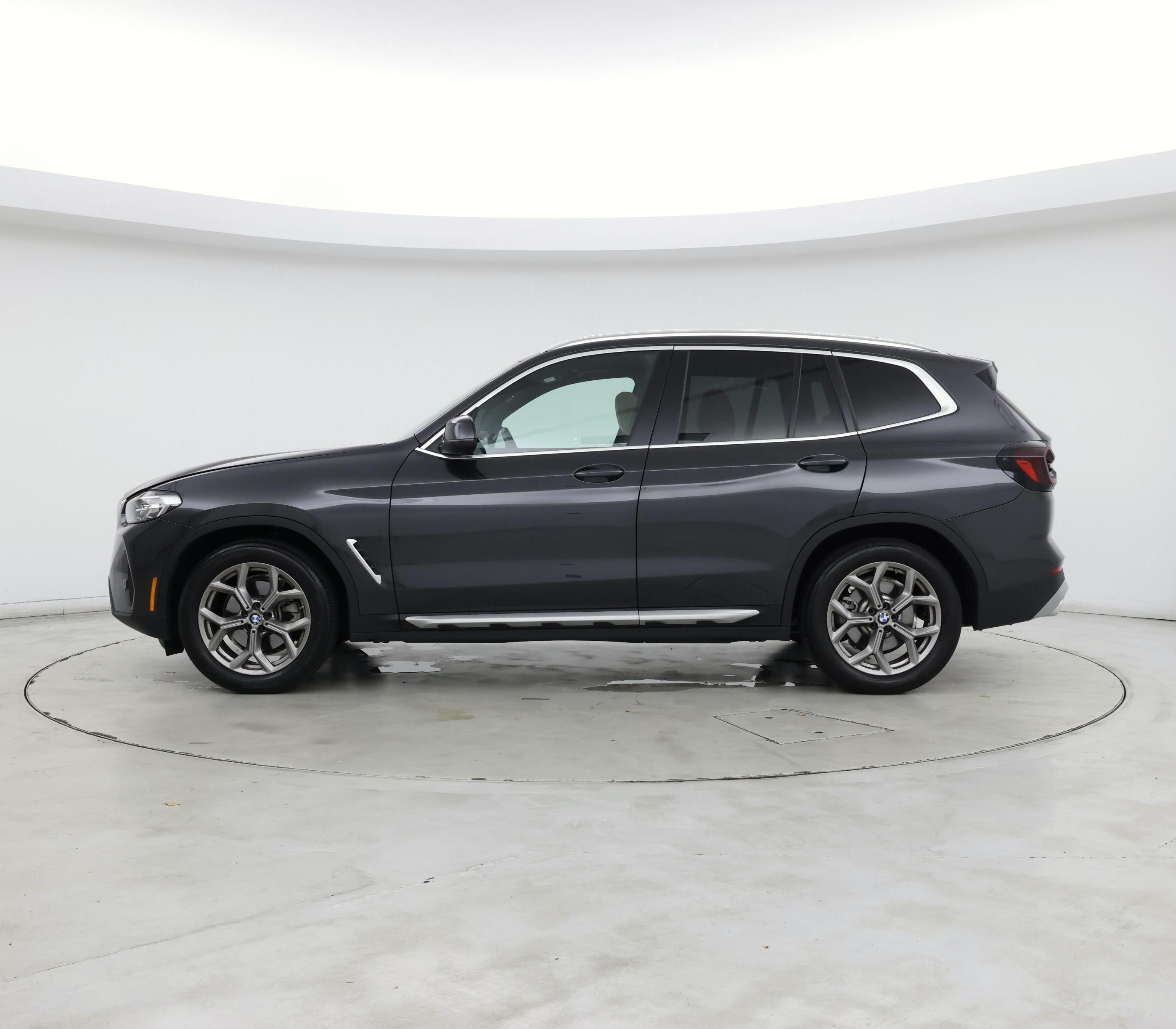 Thumbnail: 2022 BMW X3 - 3