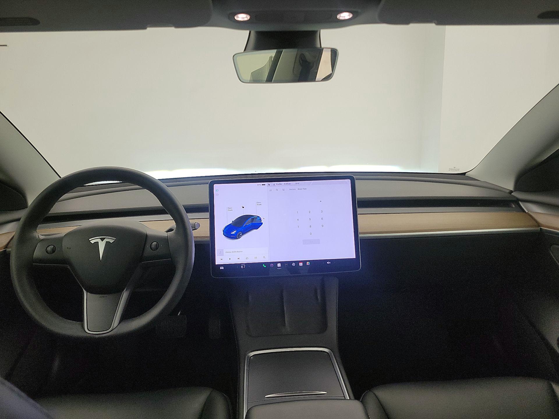 Thumbnail: 2021 Tesla Model 3 - 9