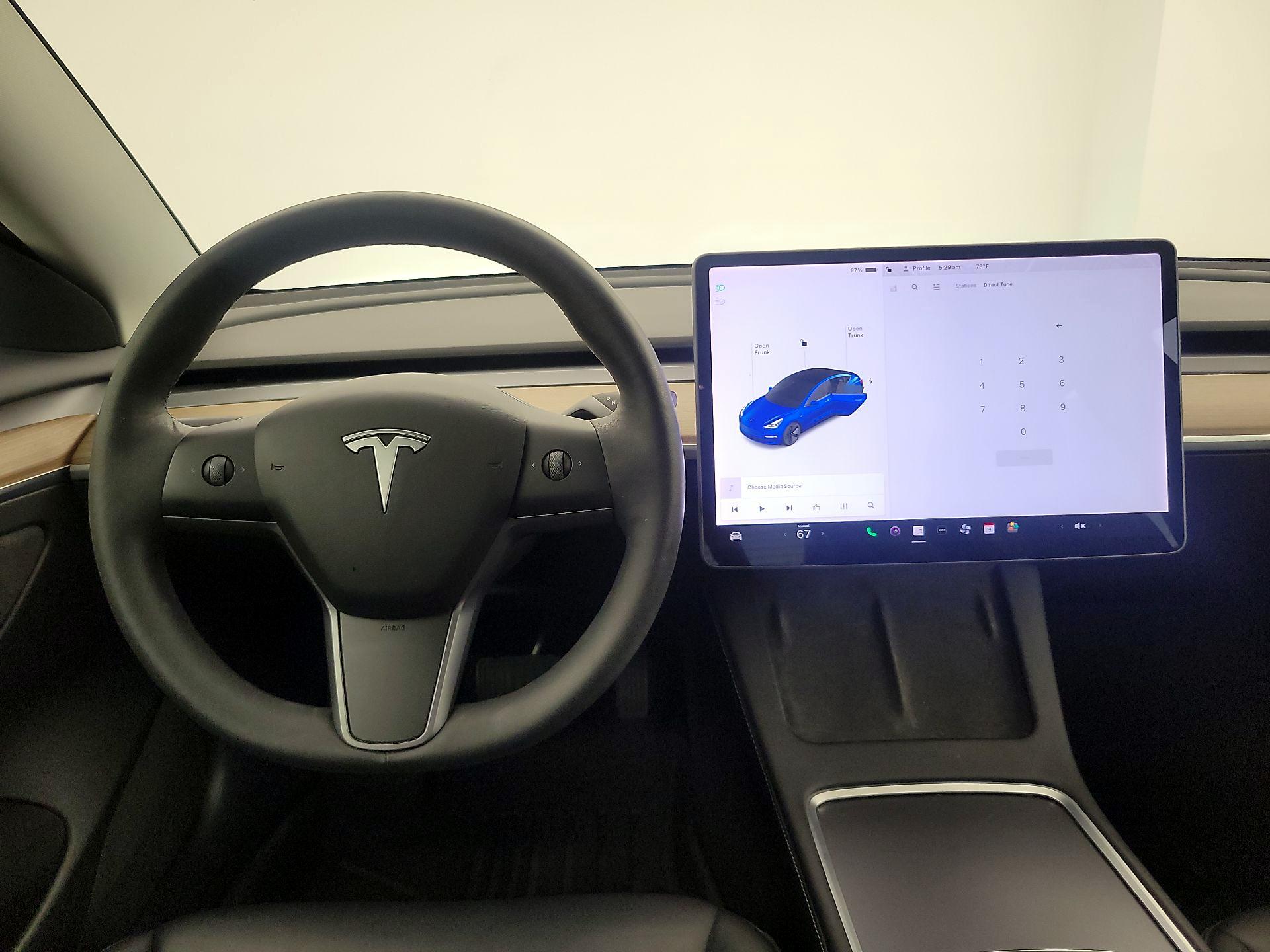 Thumbnail: 2021 Tesla Model 3 - 10