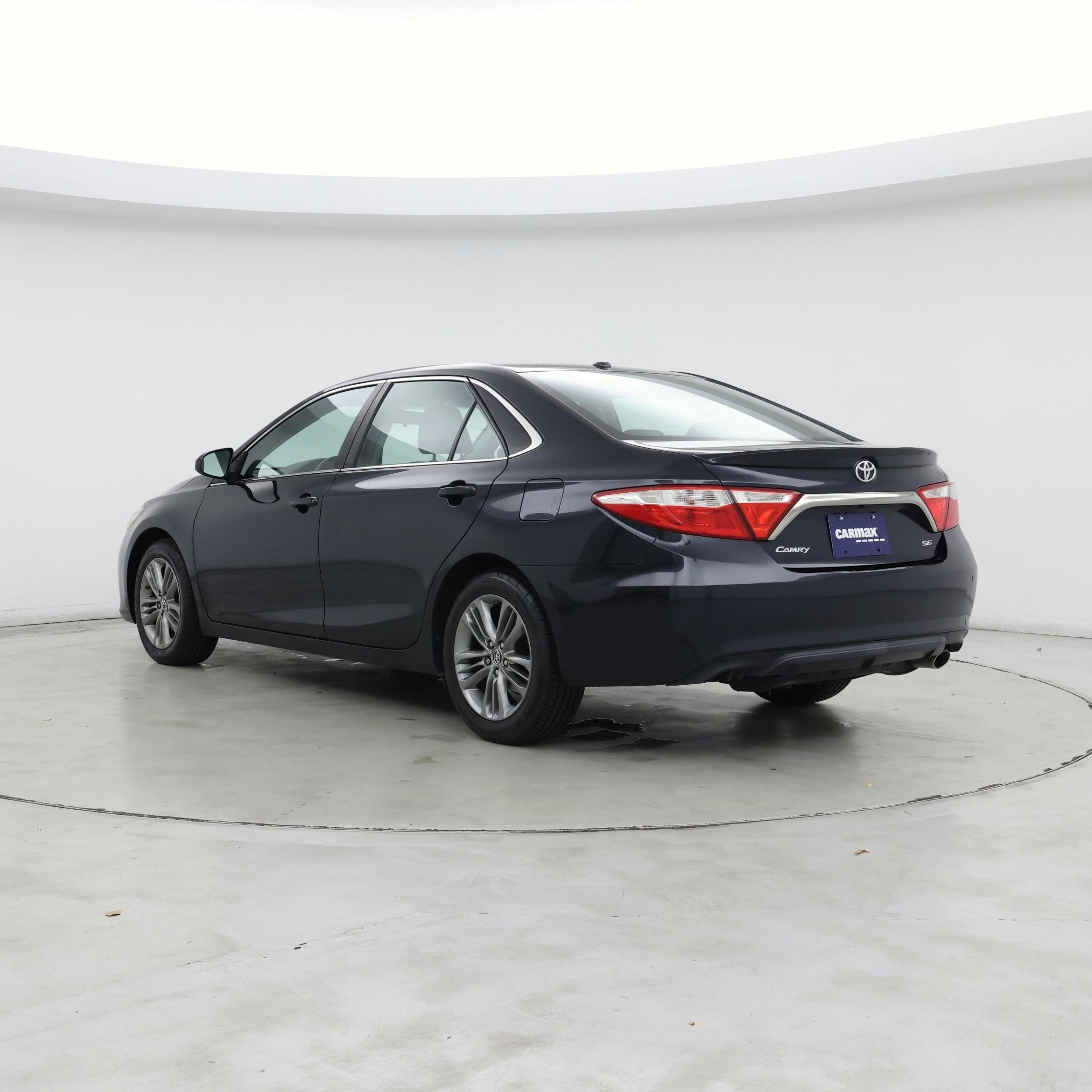 Thumbnail: 2016 Toyota Camry - 2