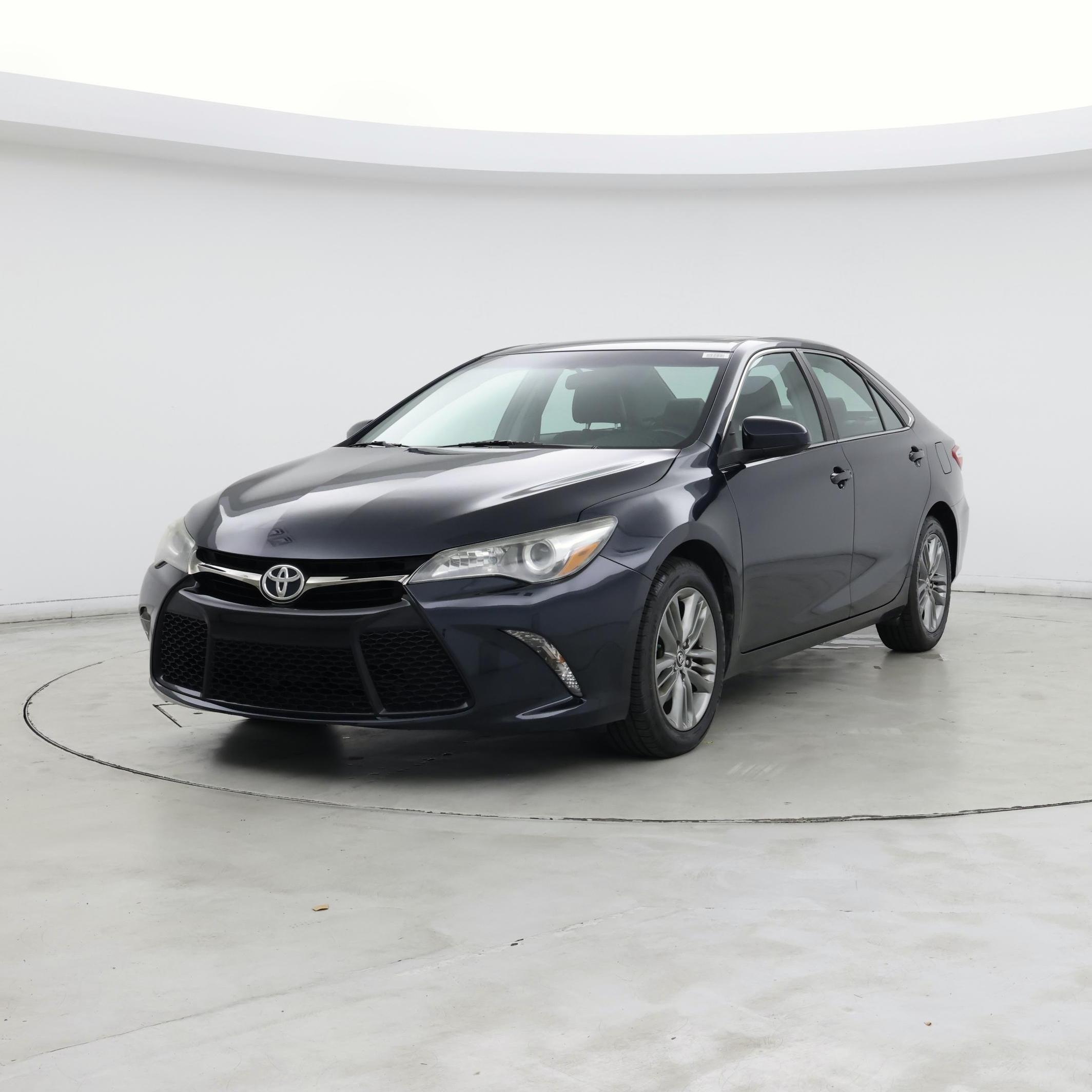 Thumbnail: 2016 Toyota Camry - 4